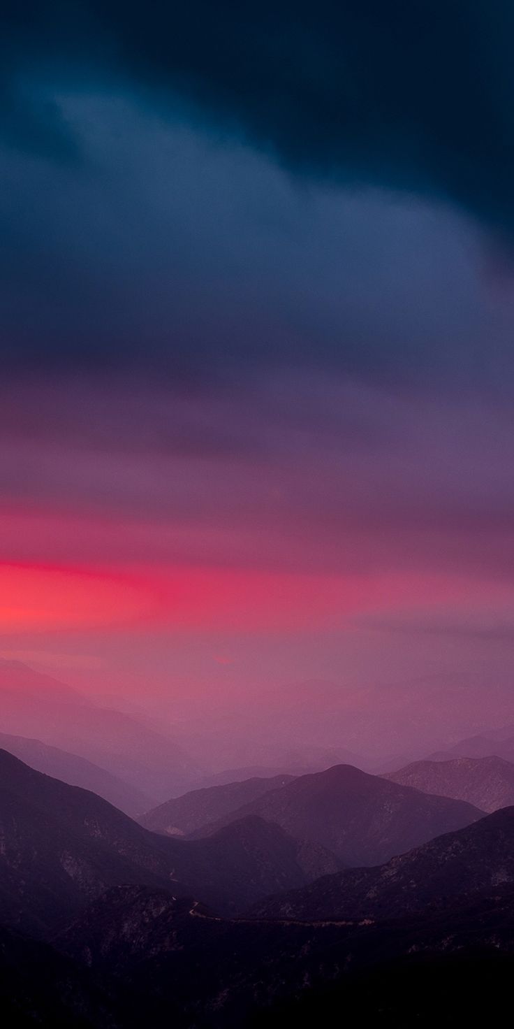 Horizon Purple Gradient Mountains Wallpapers