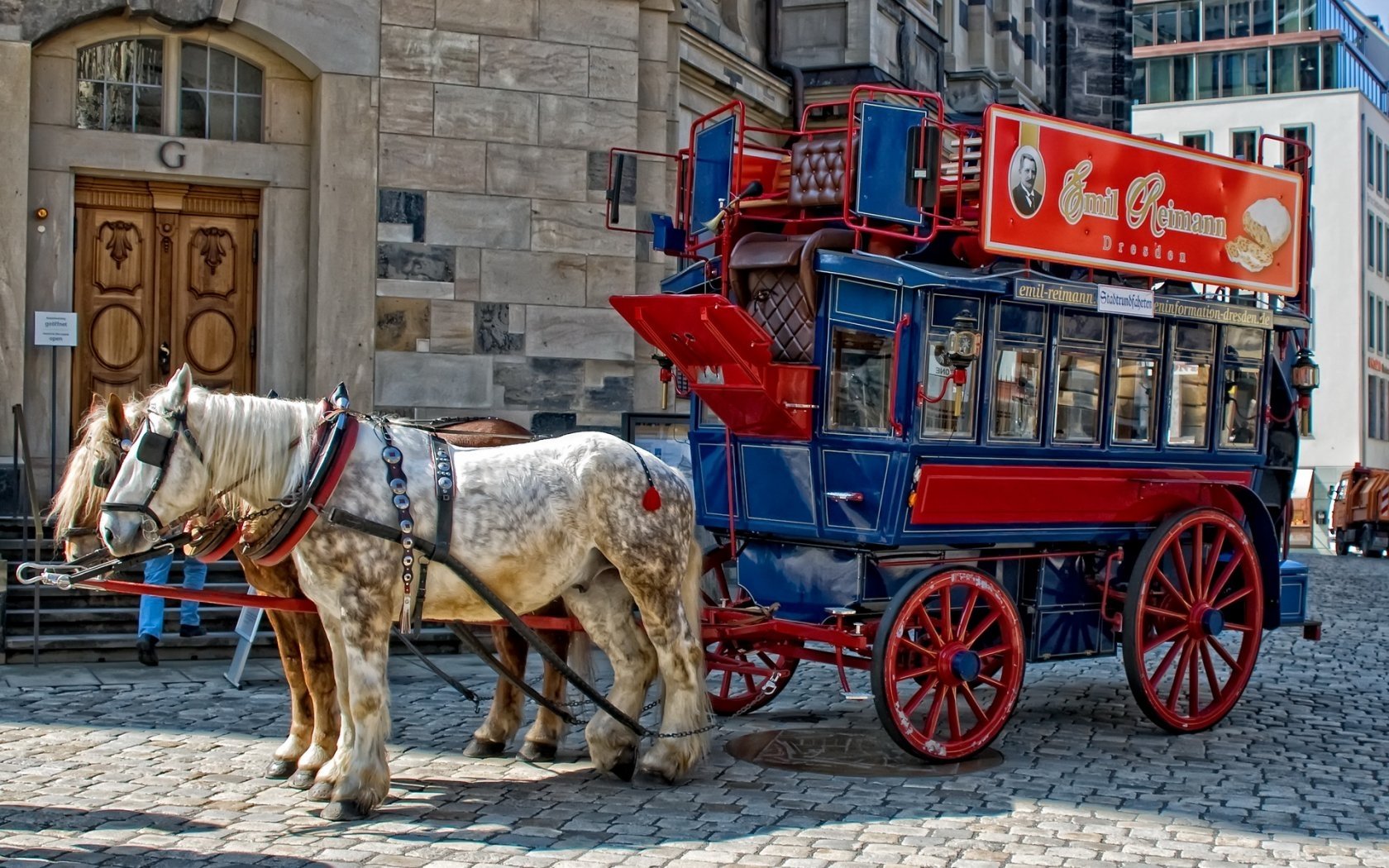 Horse Drawn Vehicle Wallpapers