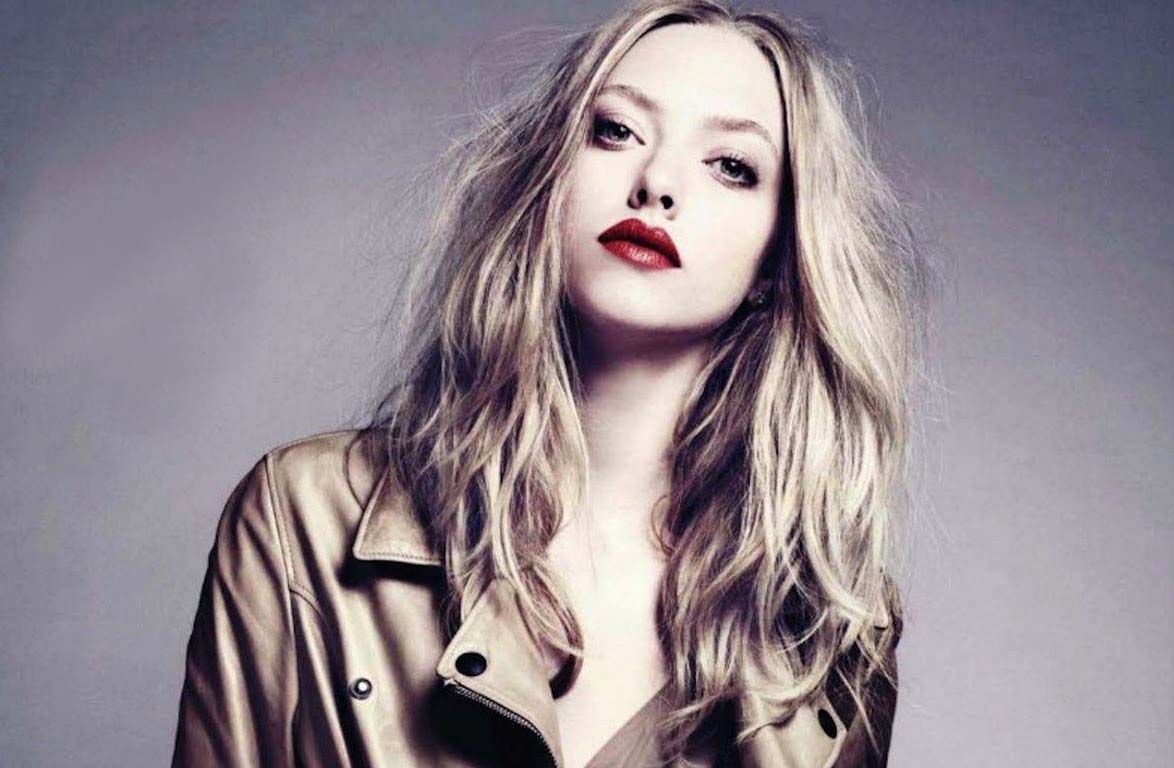 Hot Amanda Seyfried Wallpapers