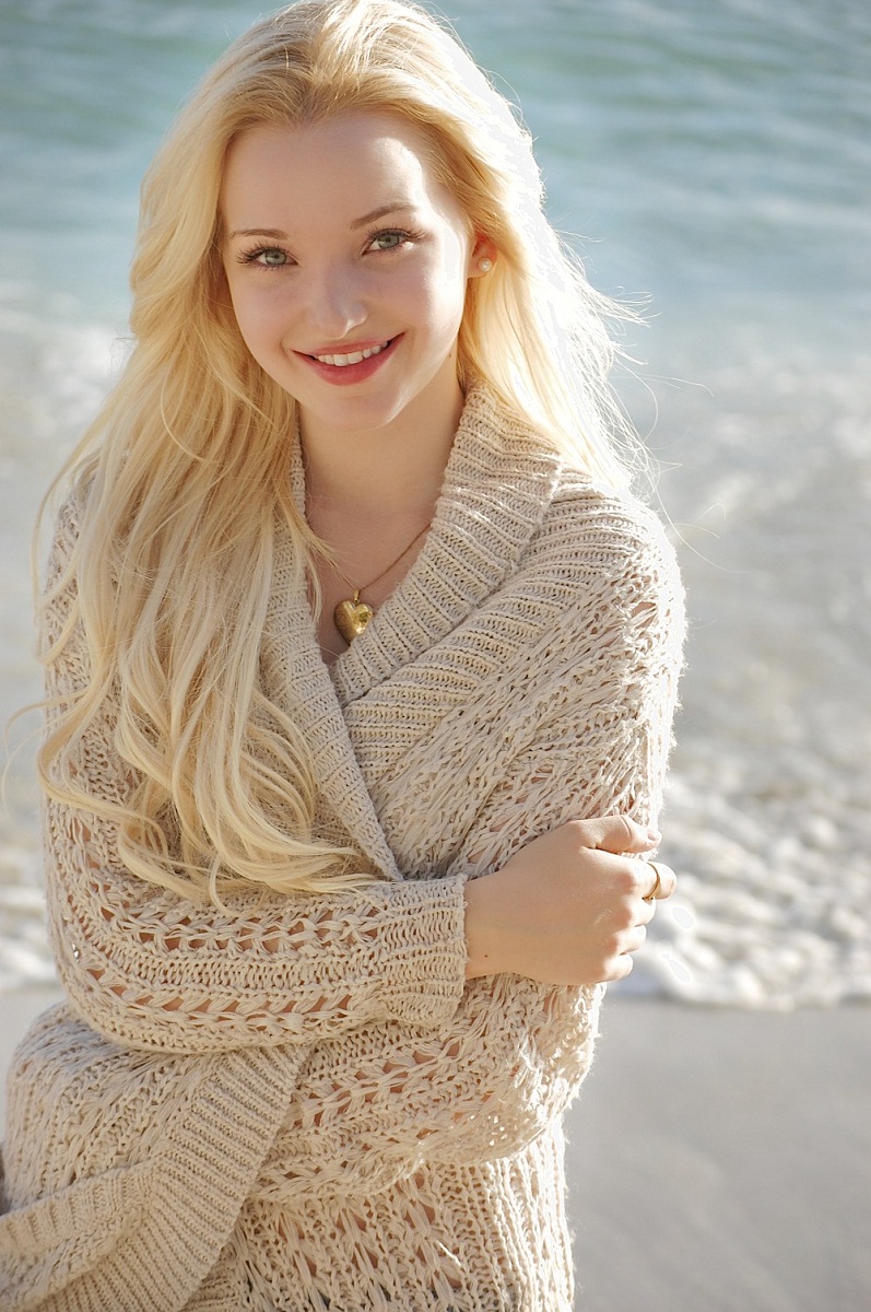 Hot Dove Cameron At Event Wallpapers