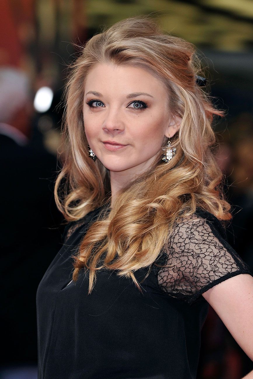 Hot Natalie Dormer Backless Wallpapers