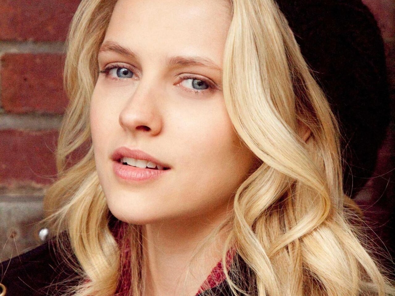 Hot Teresa Palmer Wallpapers