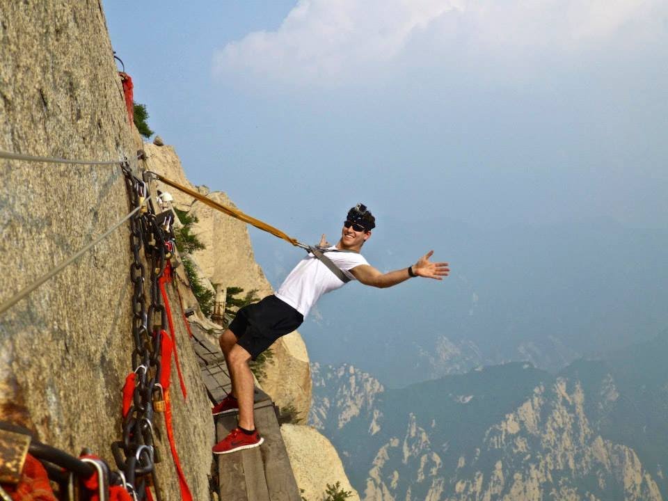 Huashan Mountain In Weinan China Wallpapers