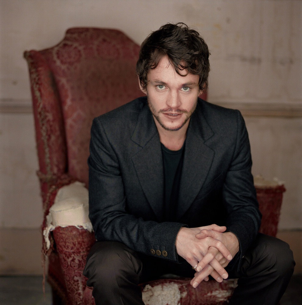 Hugh Dancy Photoshoot Wallpapers