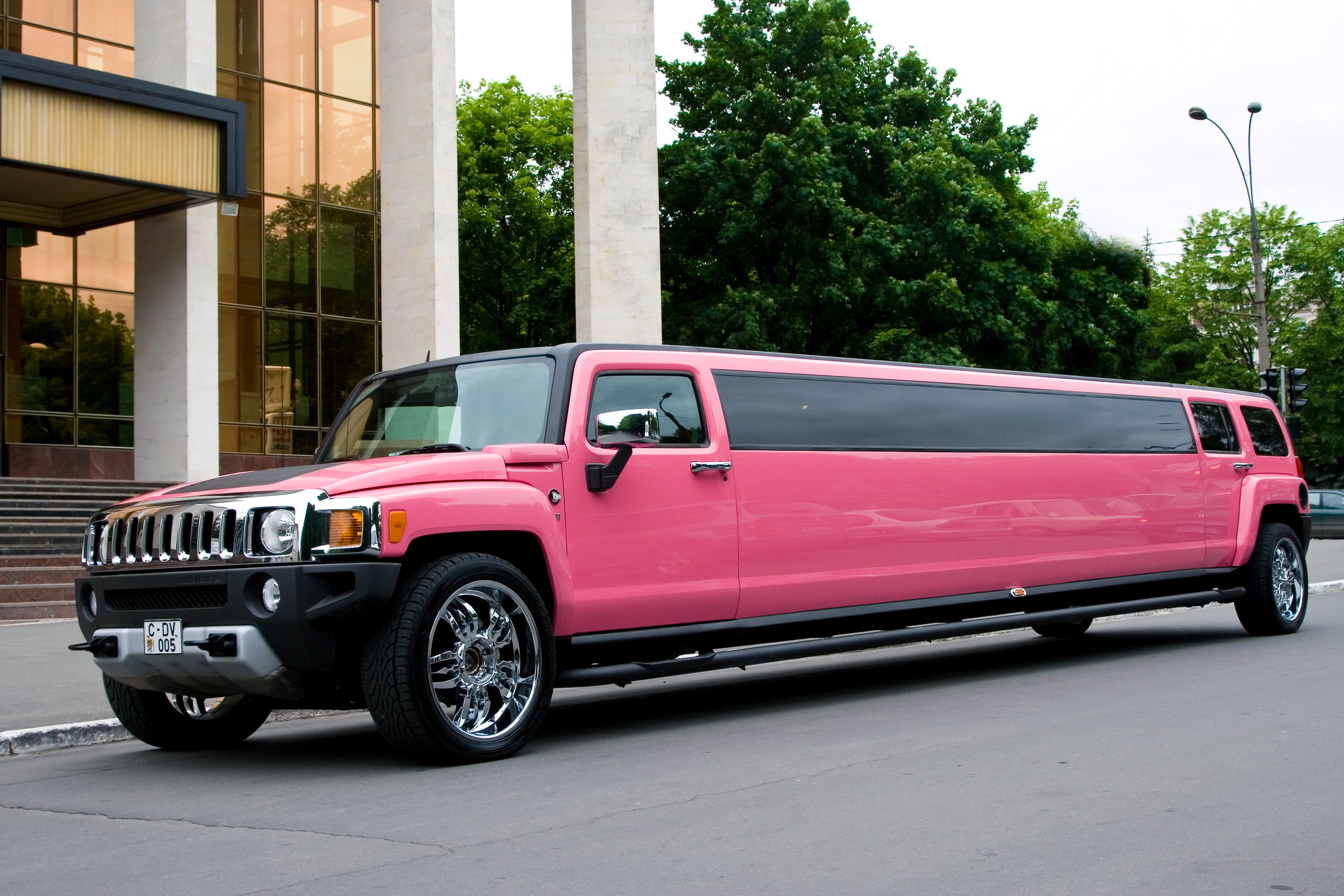 Hummer Limousine Wallpapers