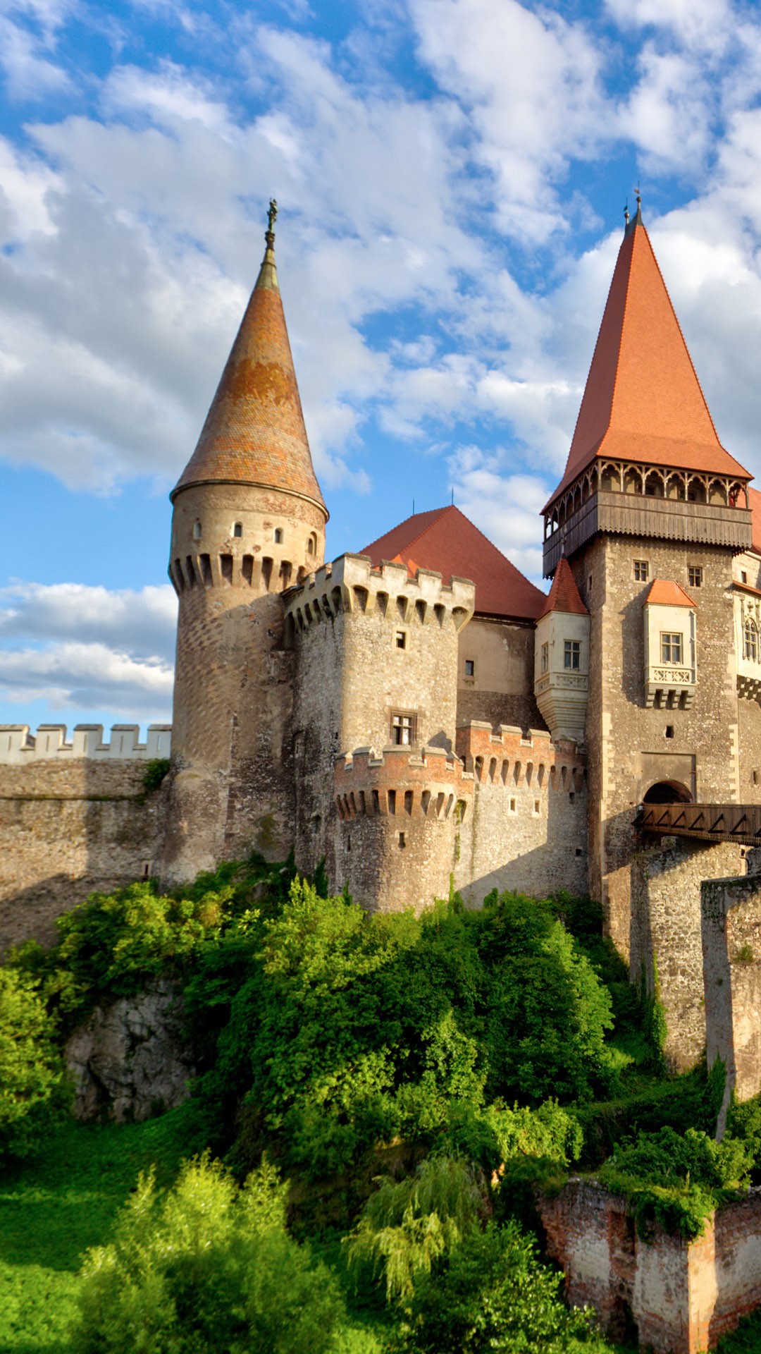 Hunedoara Castle Wallpapers