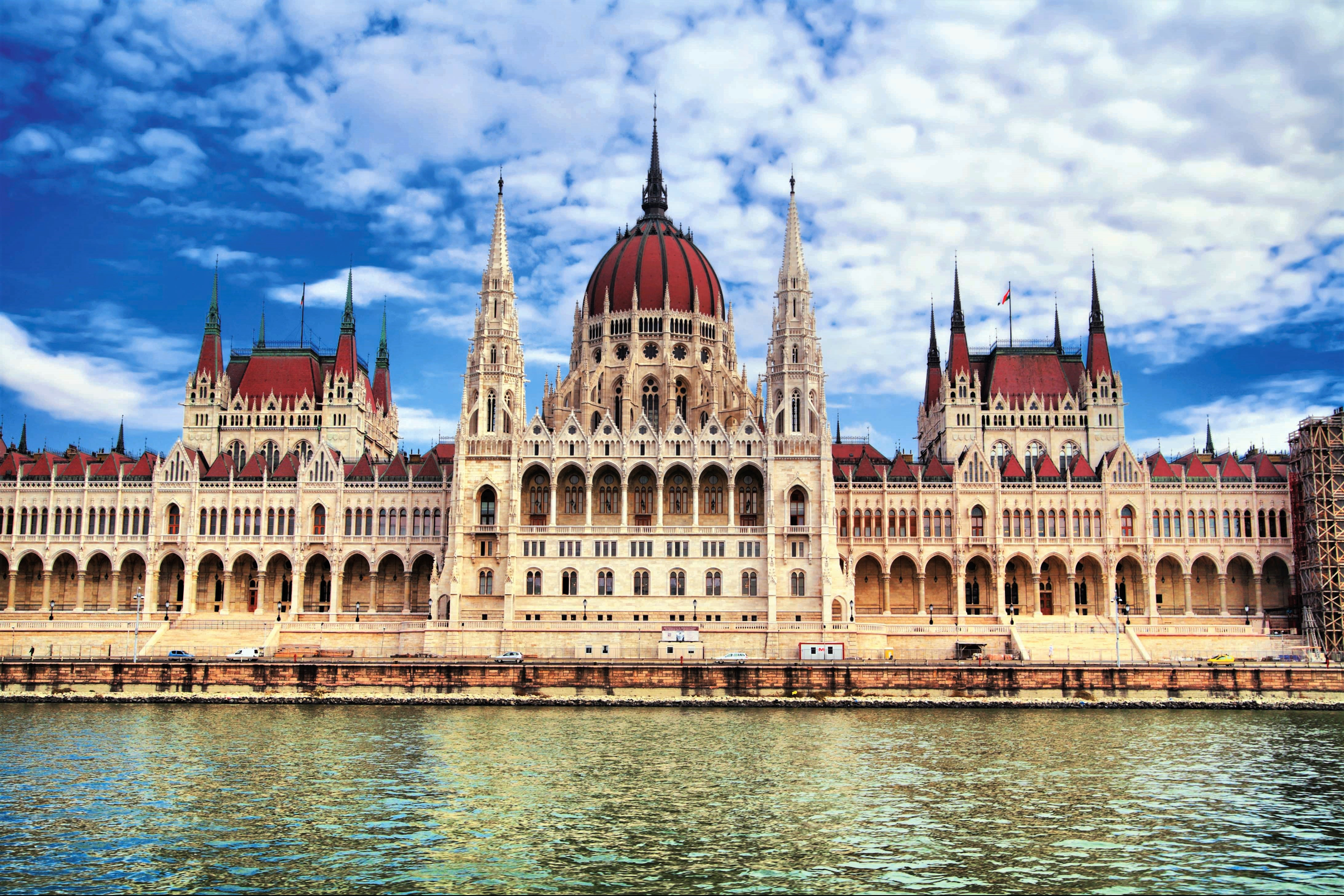 Hungarian Parliament Building Wallpapers