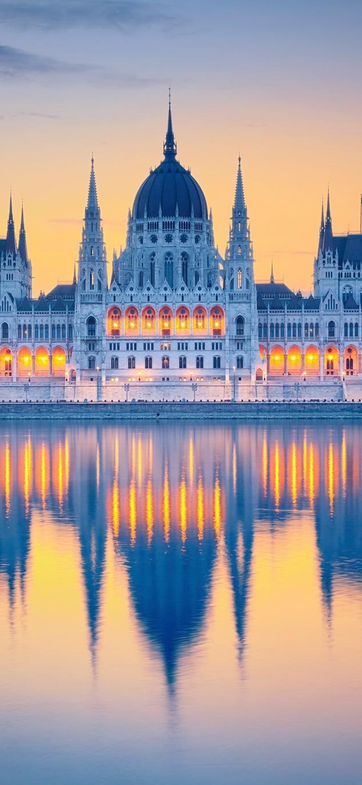 Hungarian Parliament Building Wallpapers