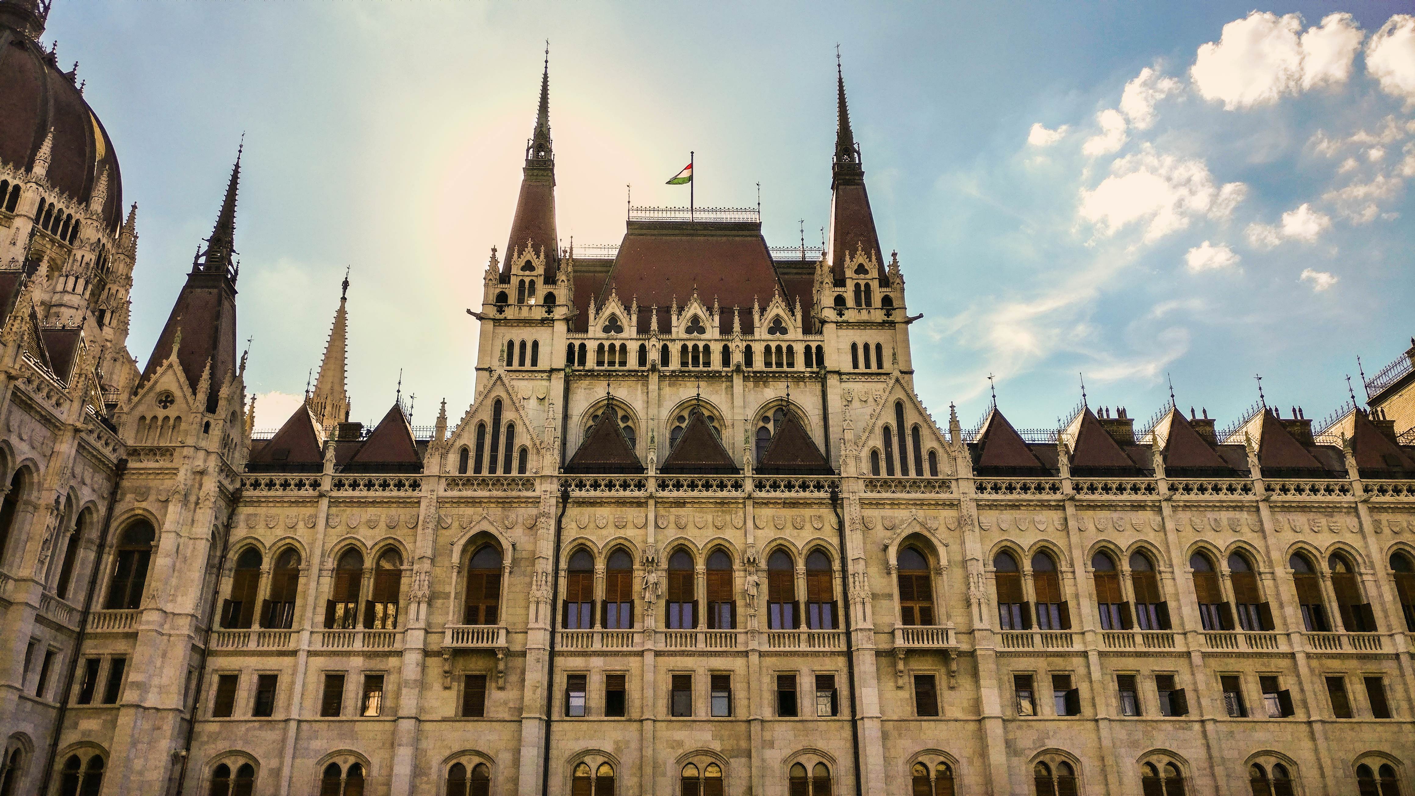 Hungarian Parliament Building Wallpapers