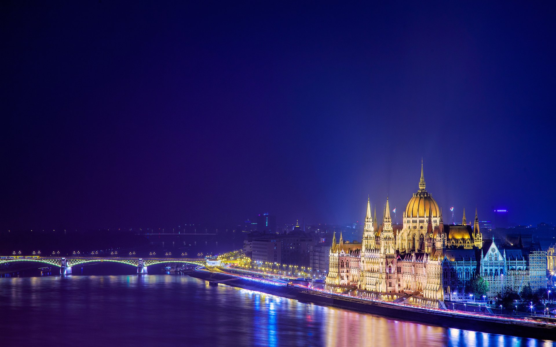 Hungarian Parliament Building Wallpapers