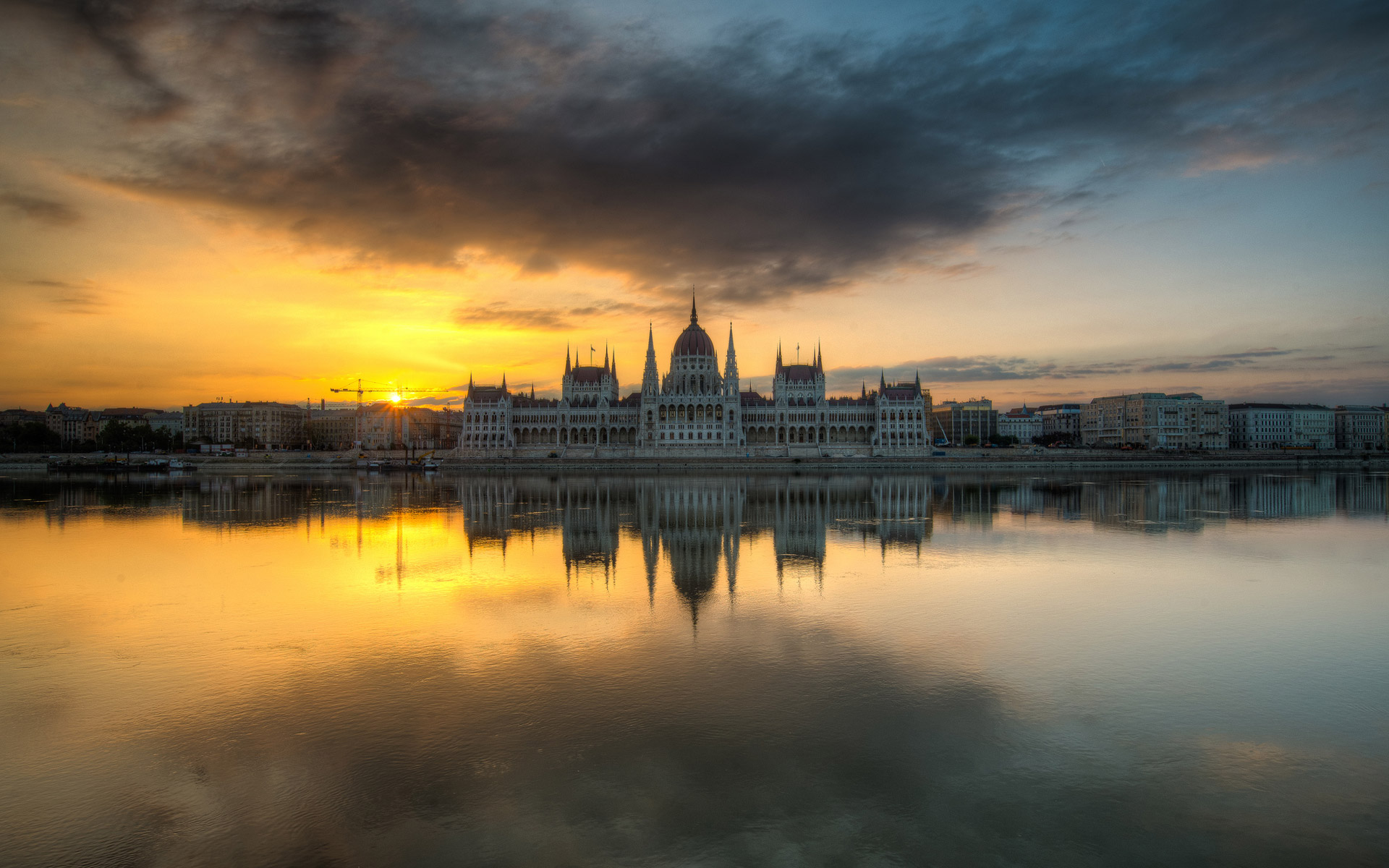 Hungarian Parliament Wallpapers