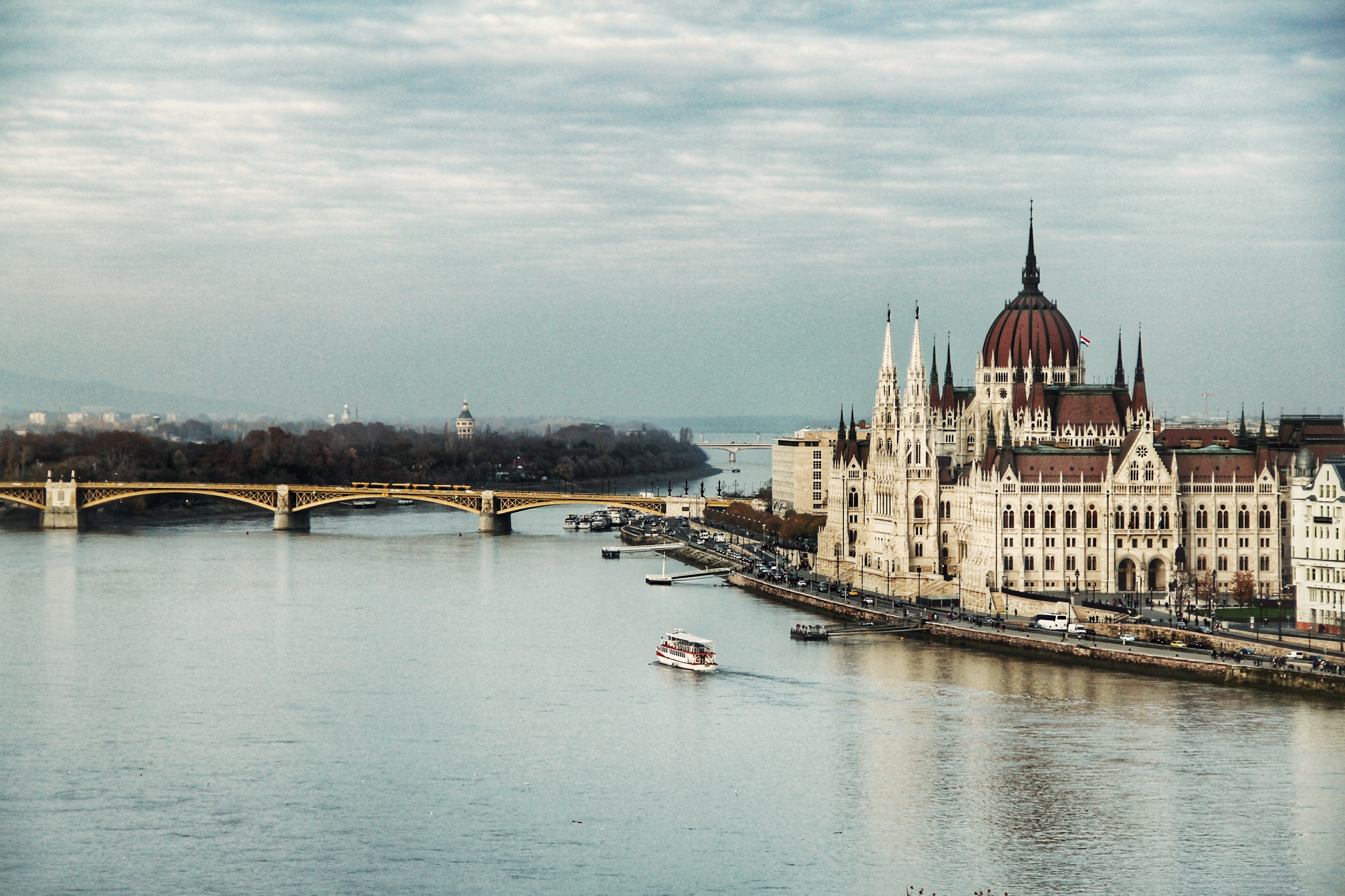 Hungarian Parliament Wallpapers