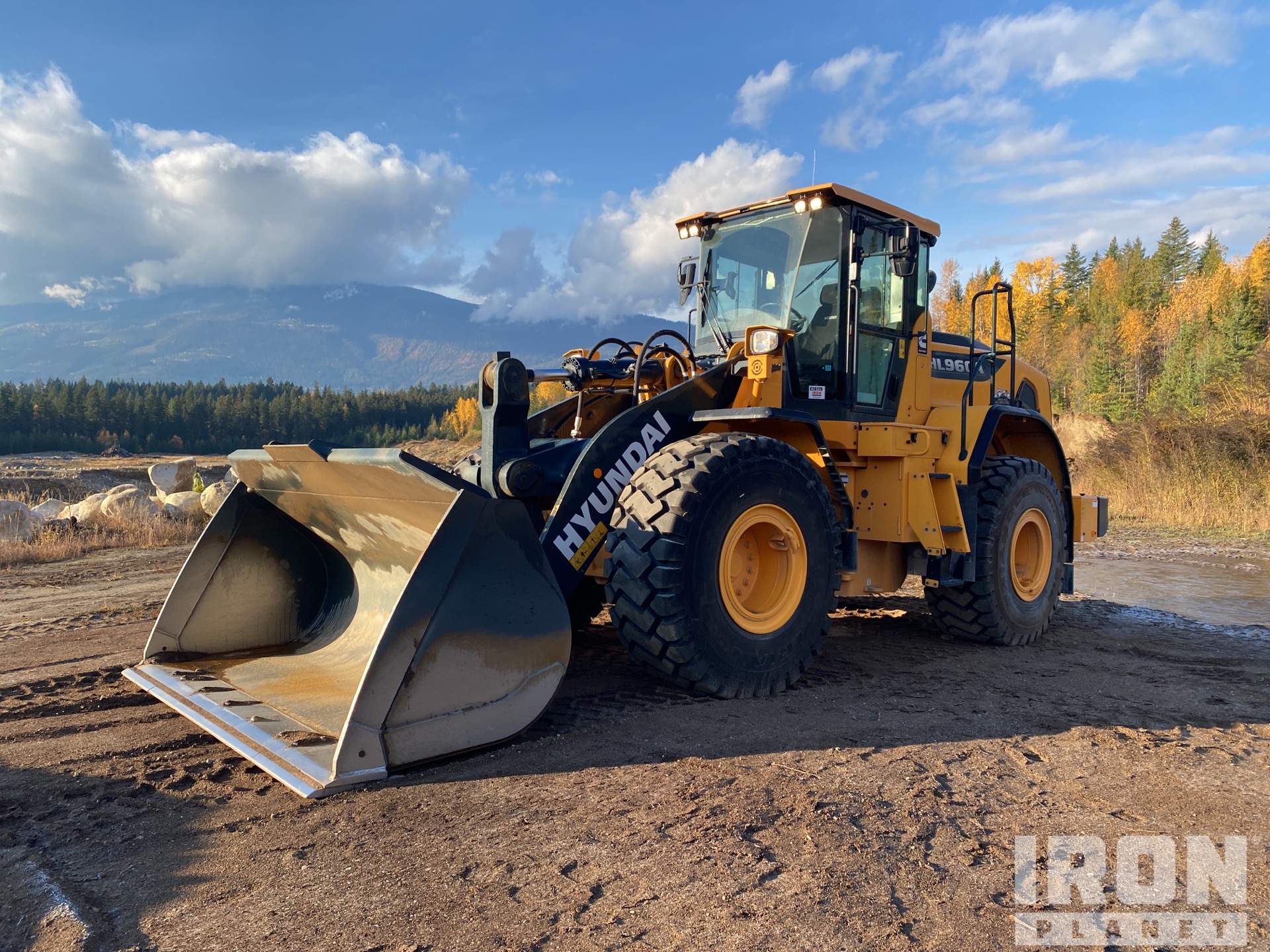 Hyundai Wheel Loader Wallpapers