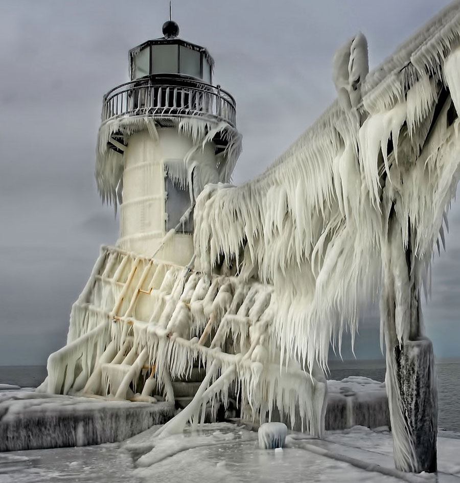 Ice Lighthouse Background