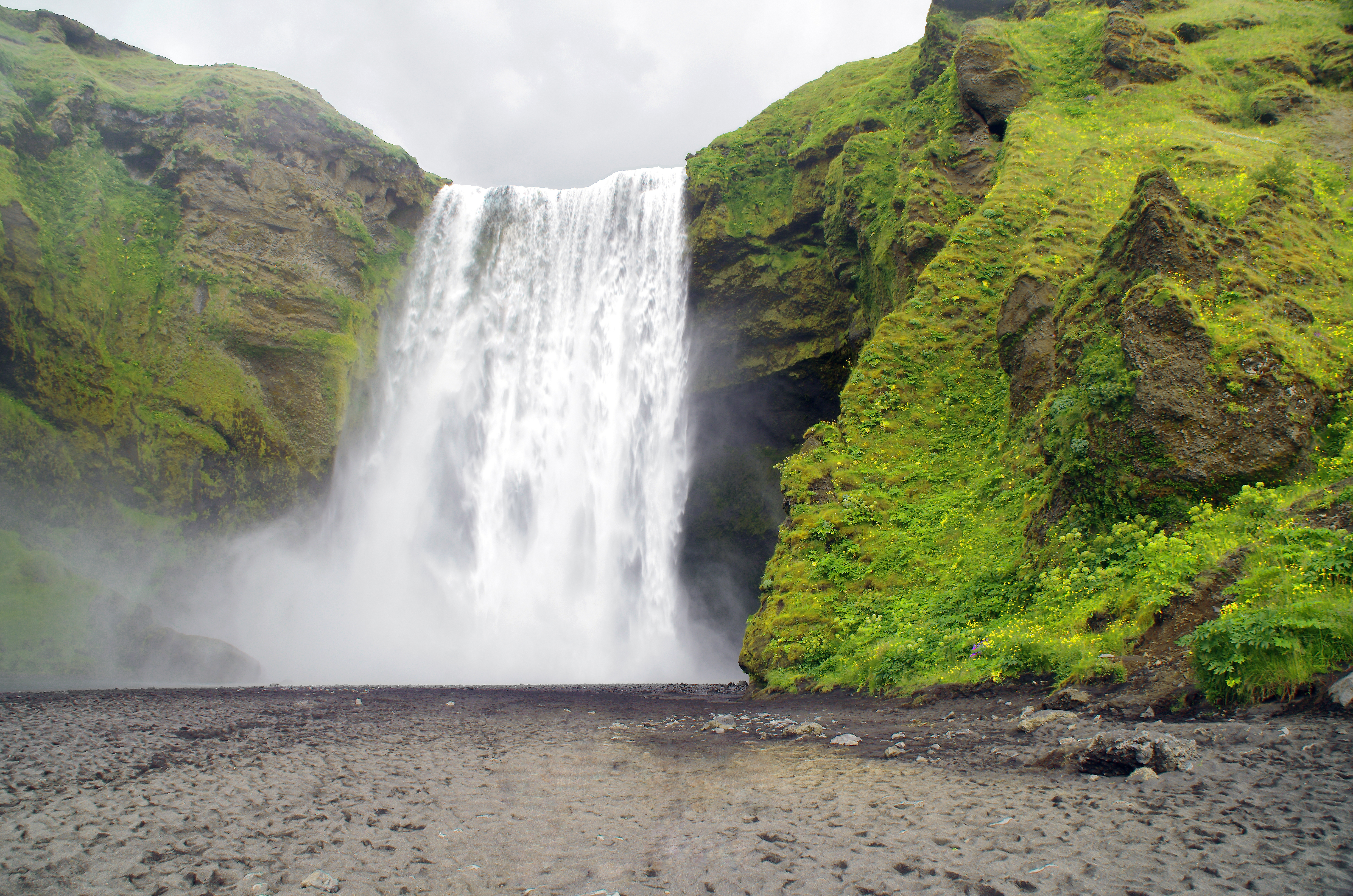 Iceland Skogafoss Waterfall Wallpapers