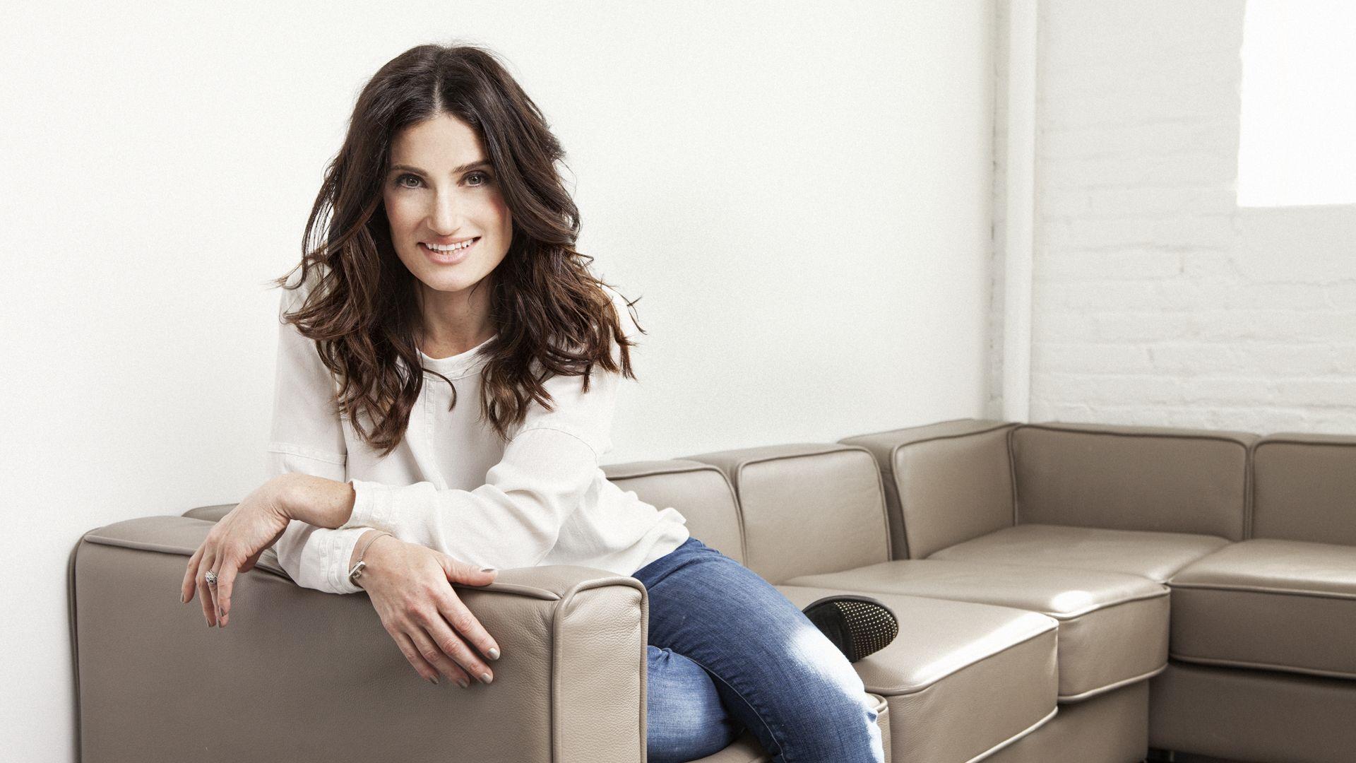 Idina Menzel Wallpapers