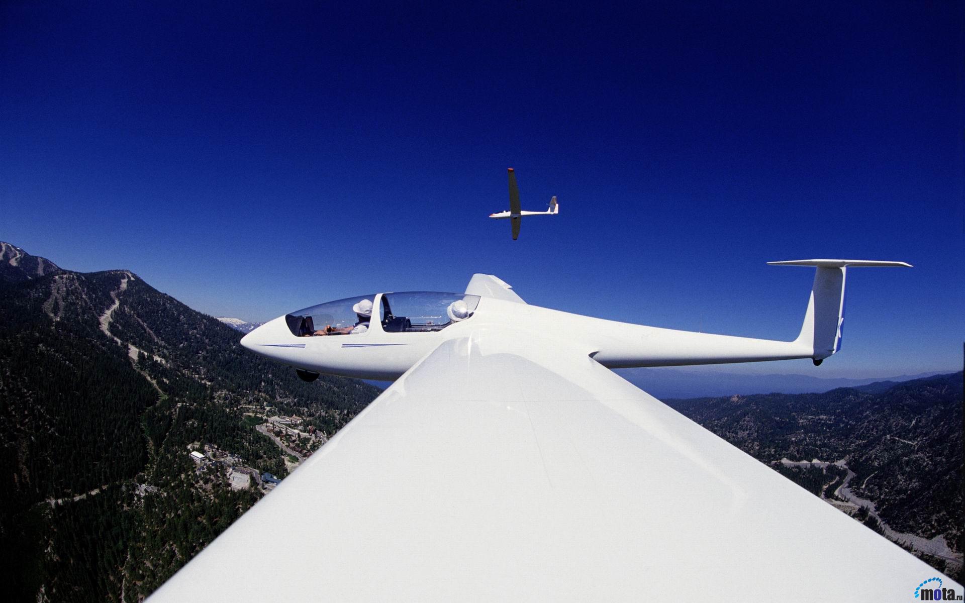 IFR Gliding Aphrodite Wallpapers