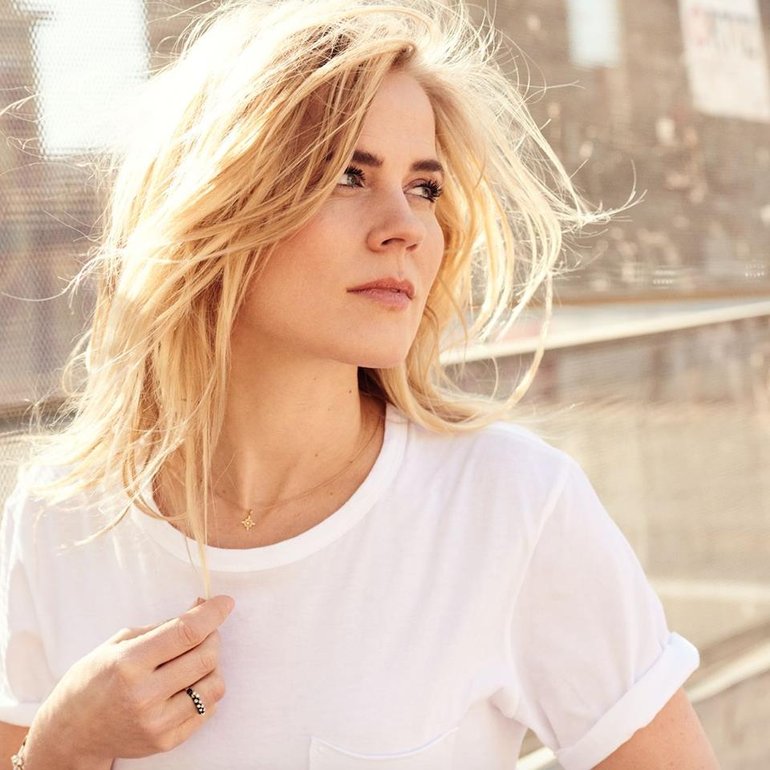 Ilse Delange Wallpapers