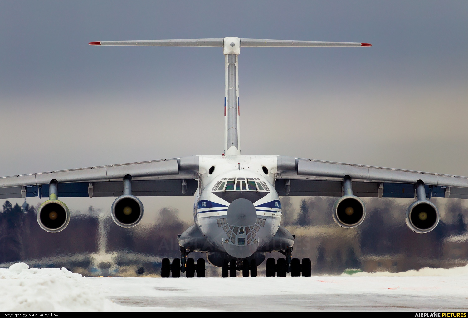 Ilyushin Il-76Td-90 Wallpapers