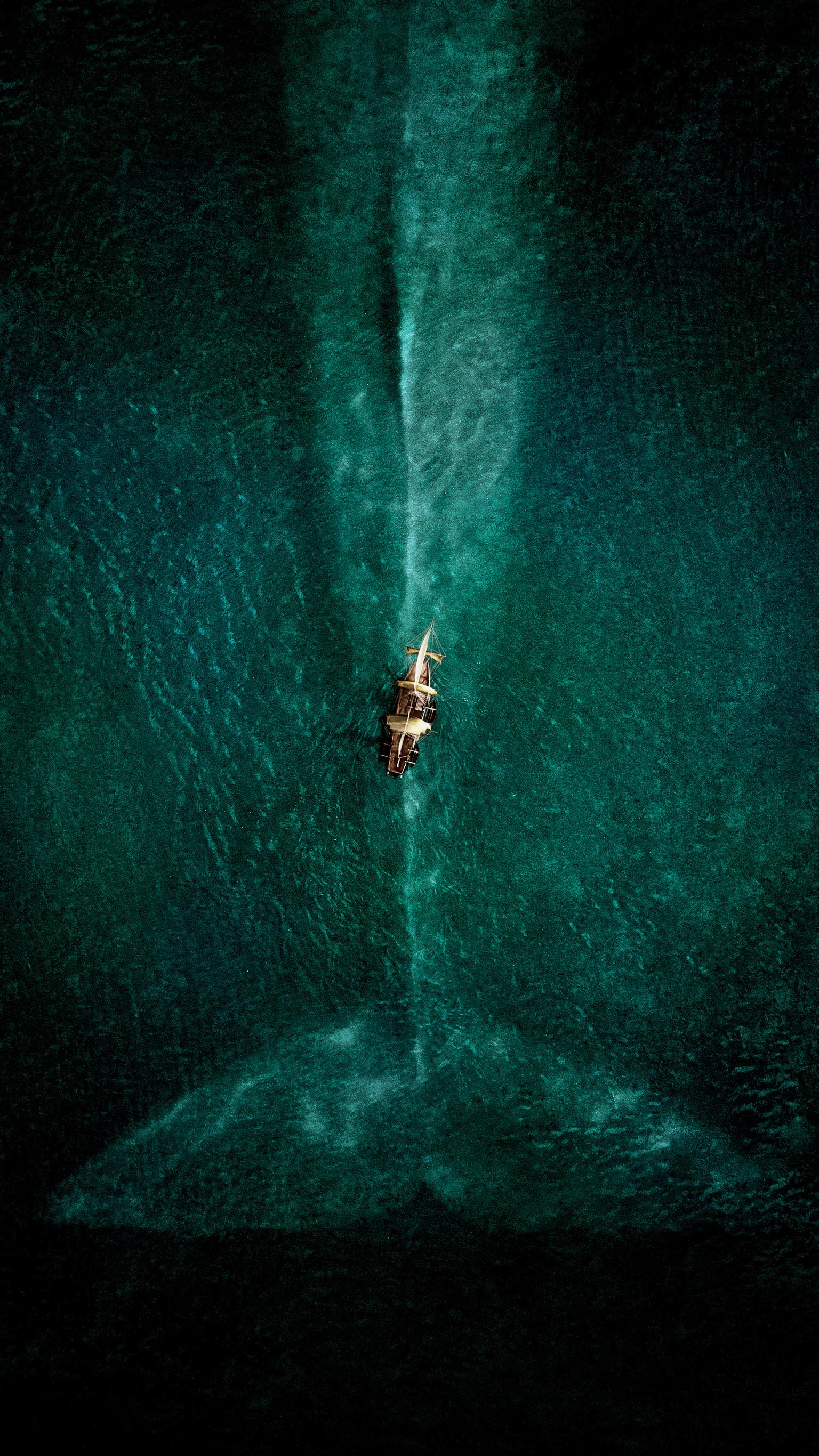 In The Heart Of The Sea Wallpapers