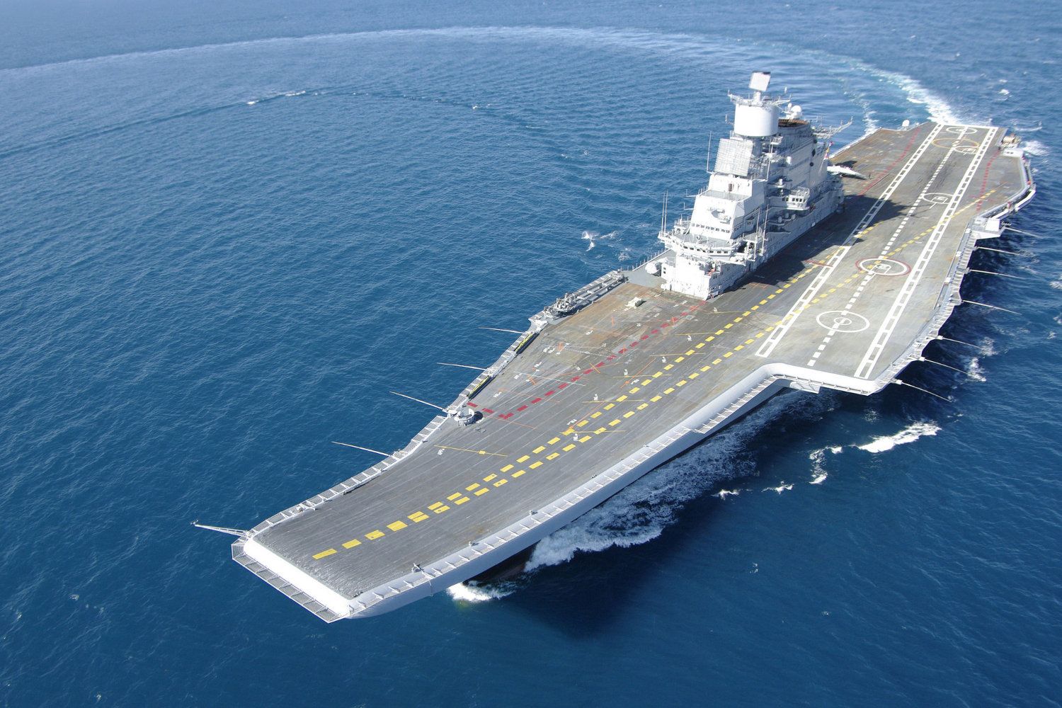 Ins Vikramaditya (R33) Wallpapers