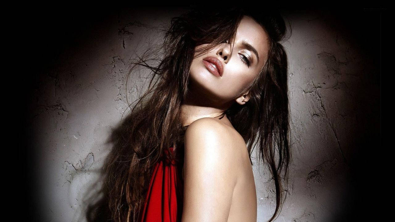 Irina Shayk Hd Wallpapers