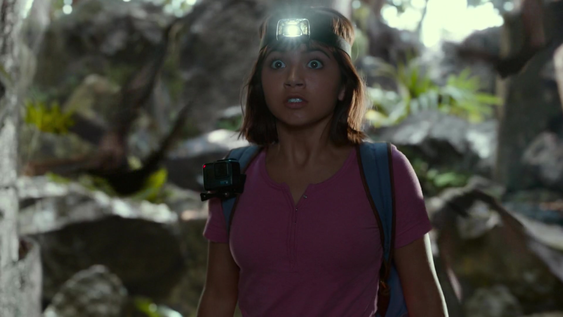 Isabela Moner In Dora And The Lost City Of Gold Wallpapers