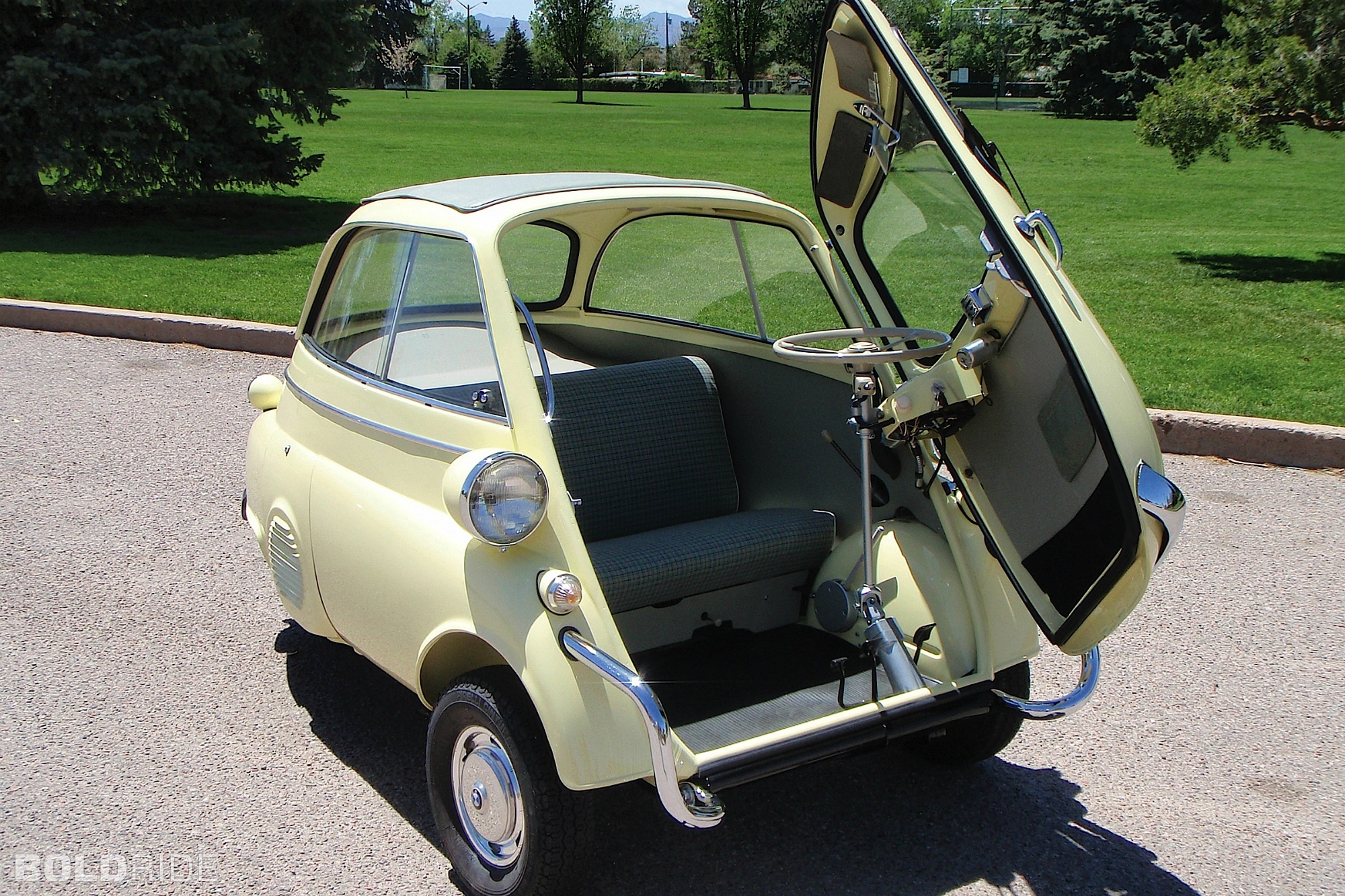 Isetta Wallpapers