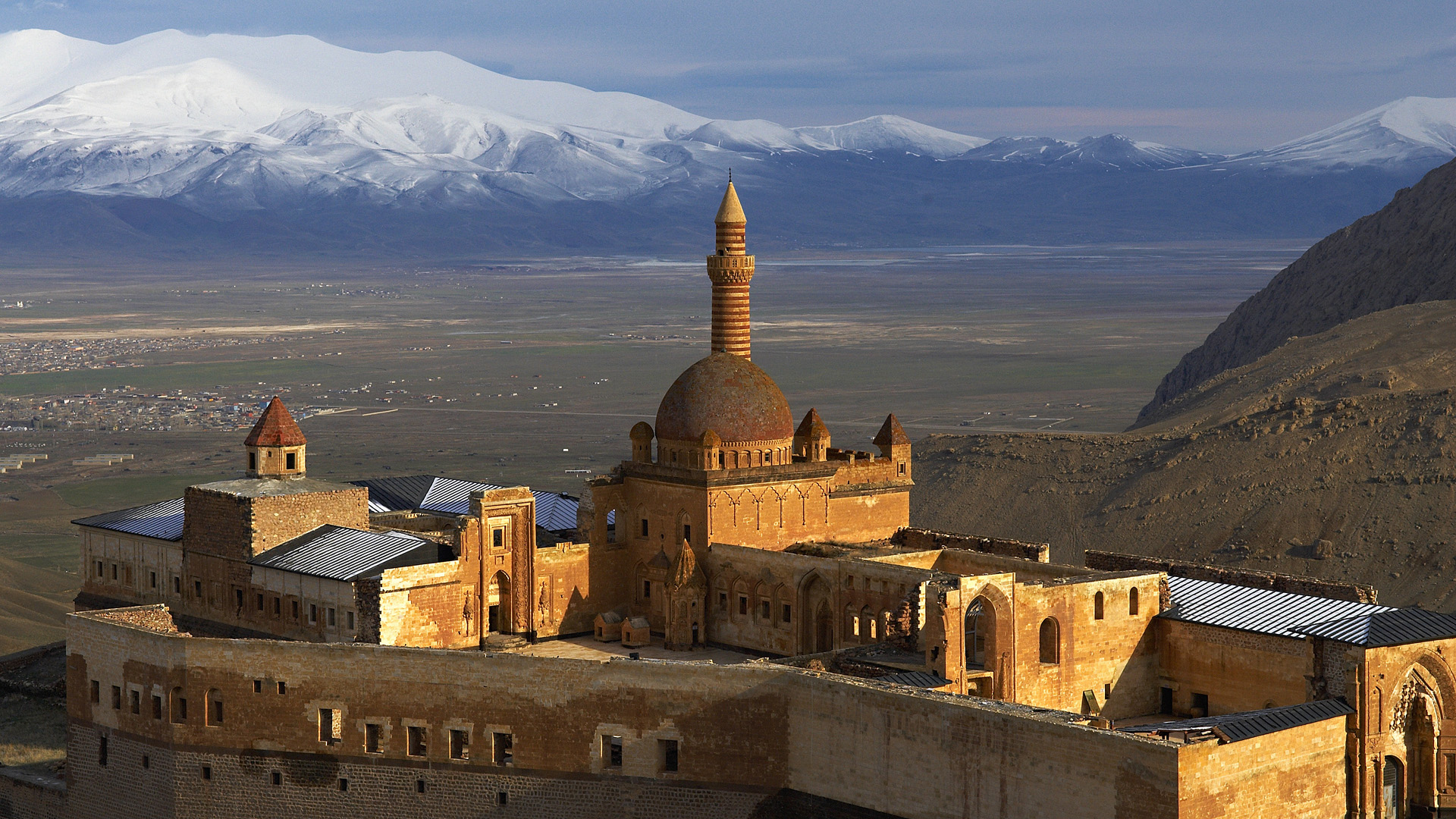 Ishak Pasha Palace Wallpapers