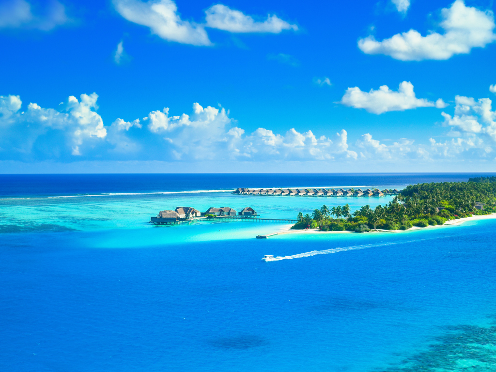 Island Sea And Blue Sky Wallpapers