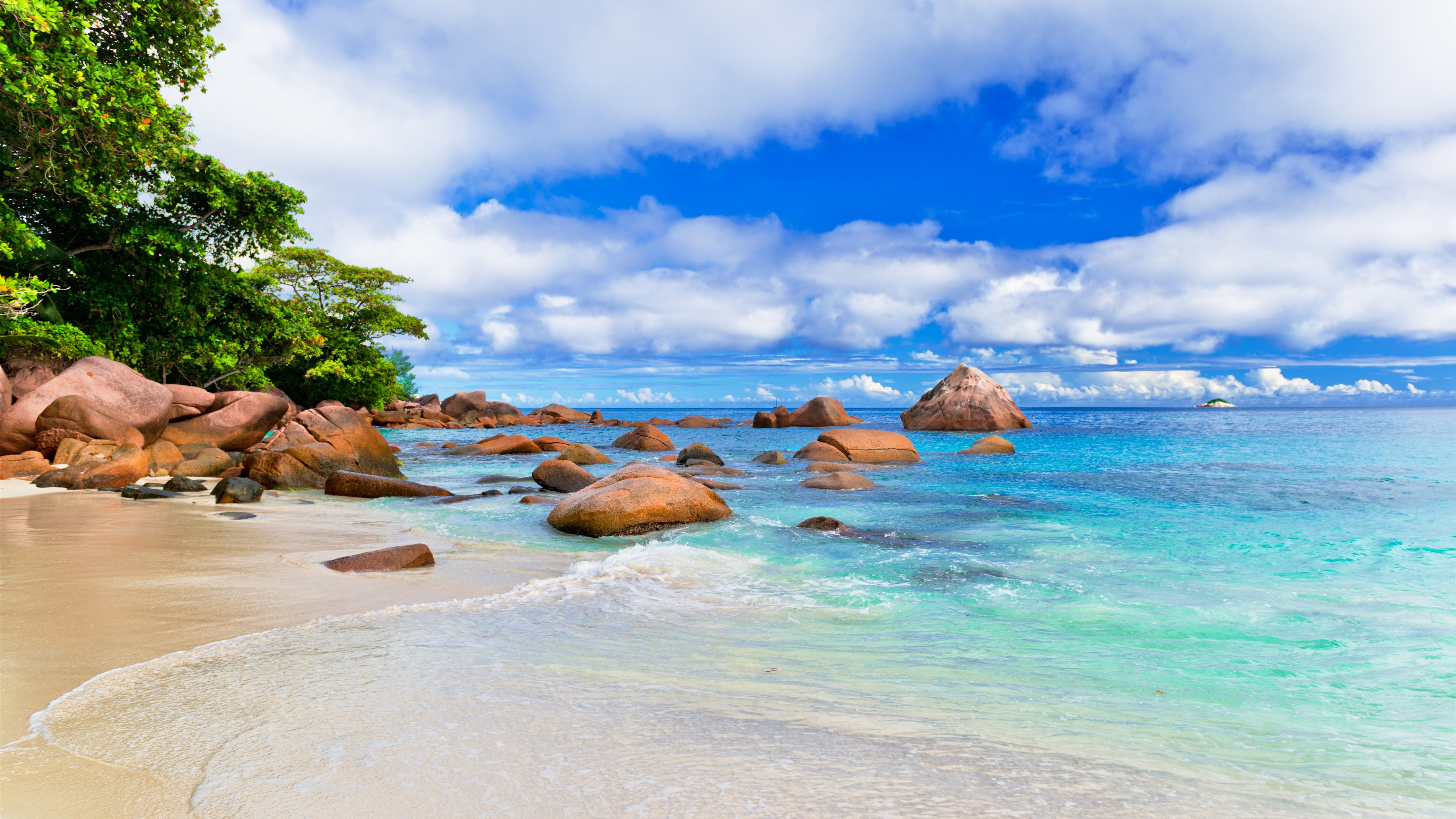 Island Sea And Blue Sky Wallpapers