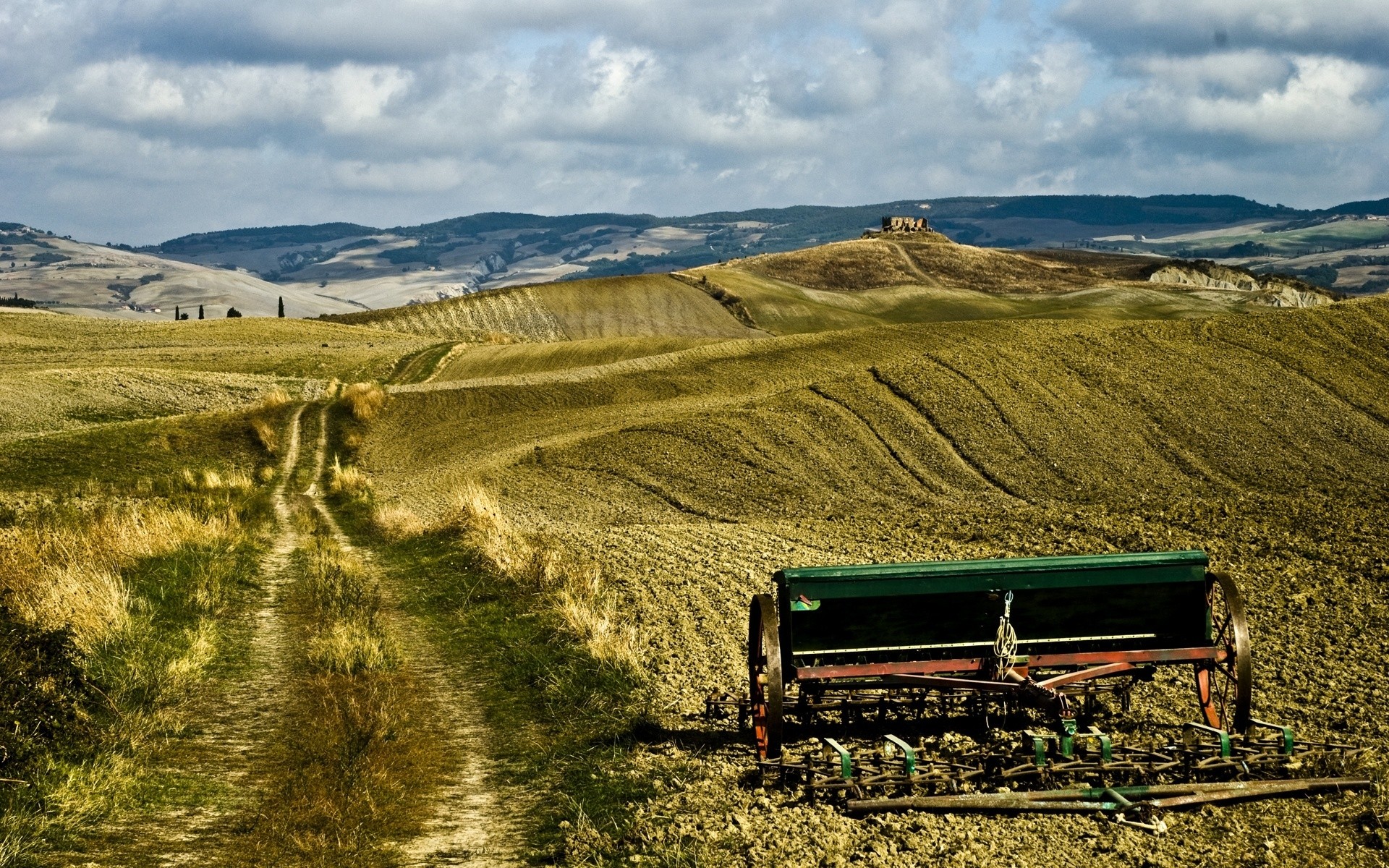 Italian Countryside Wallpapers