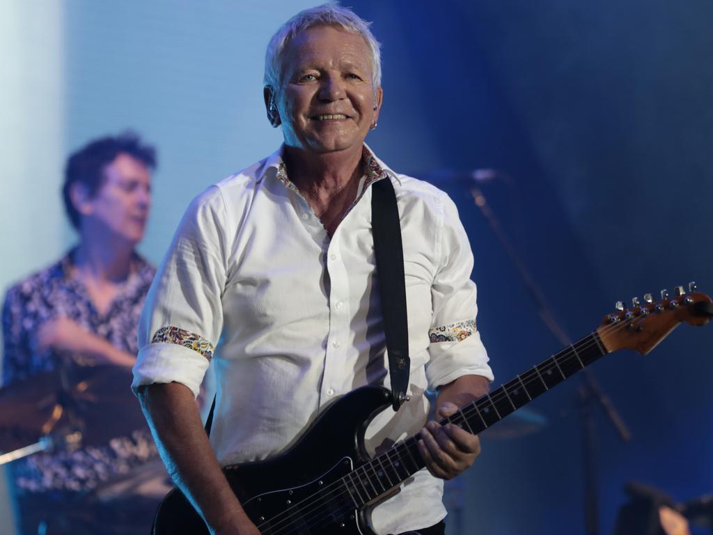 Iva Davies Wallpapers