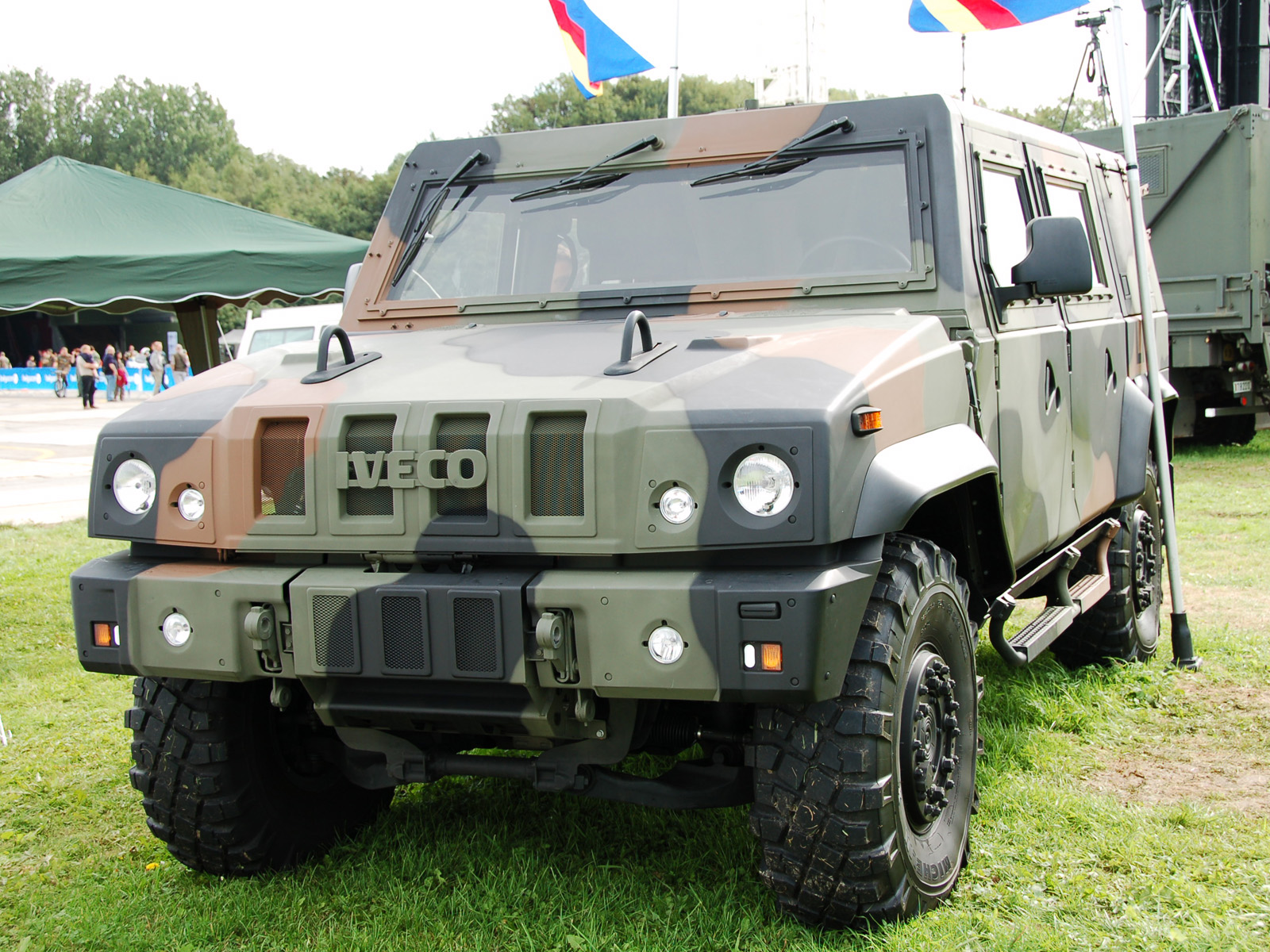 Iveco Lmv Wallpapers