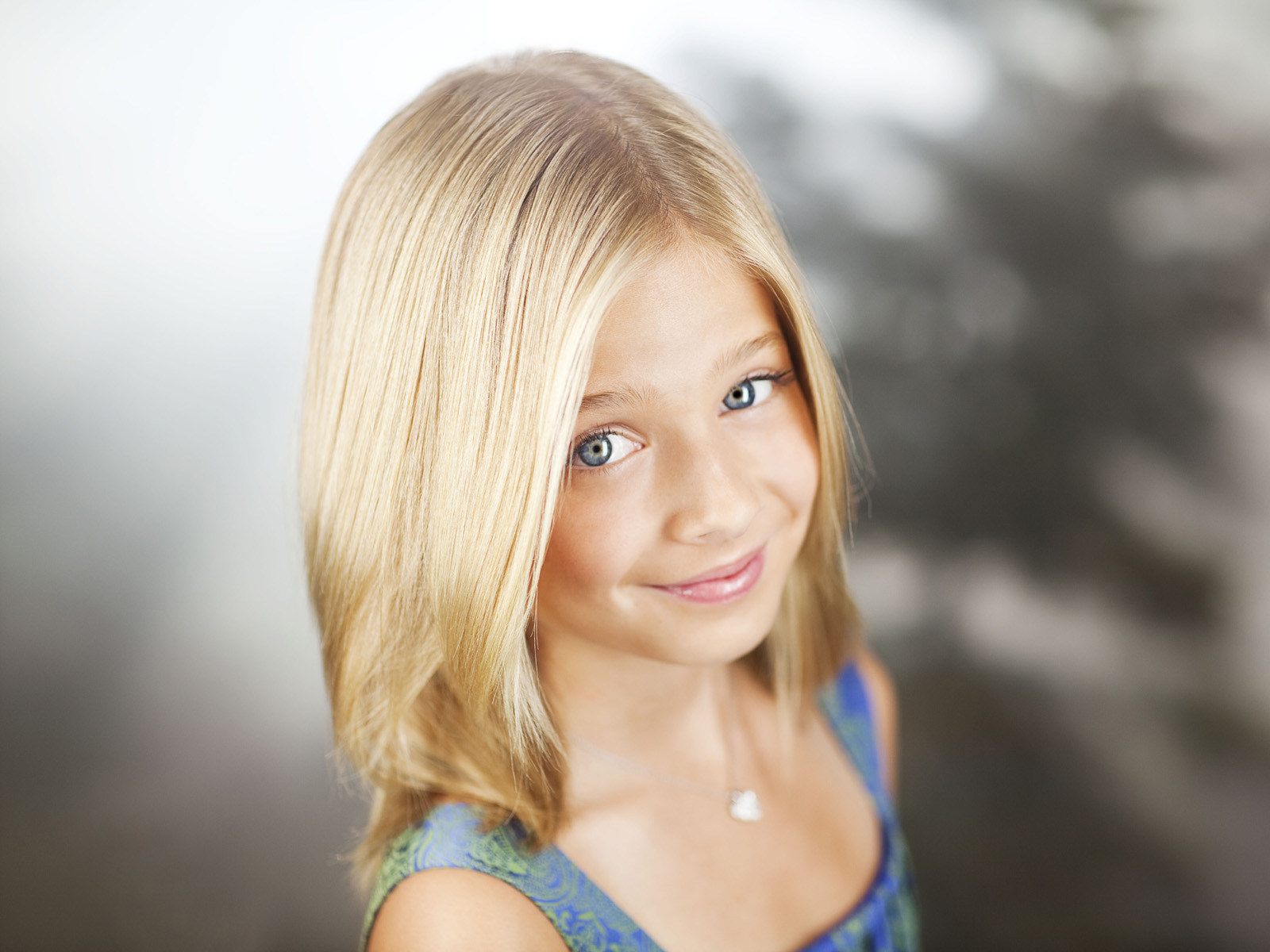 Jackie Evancho Wallpapers