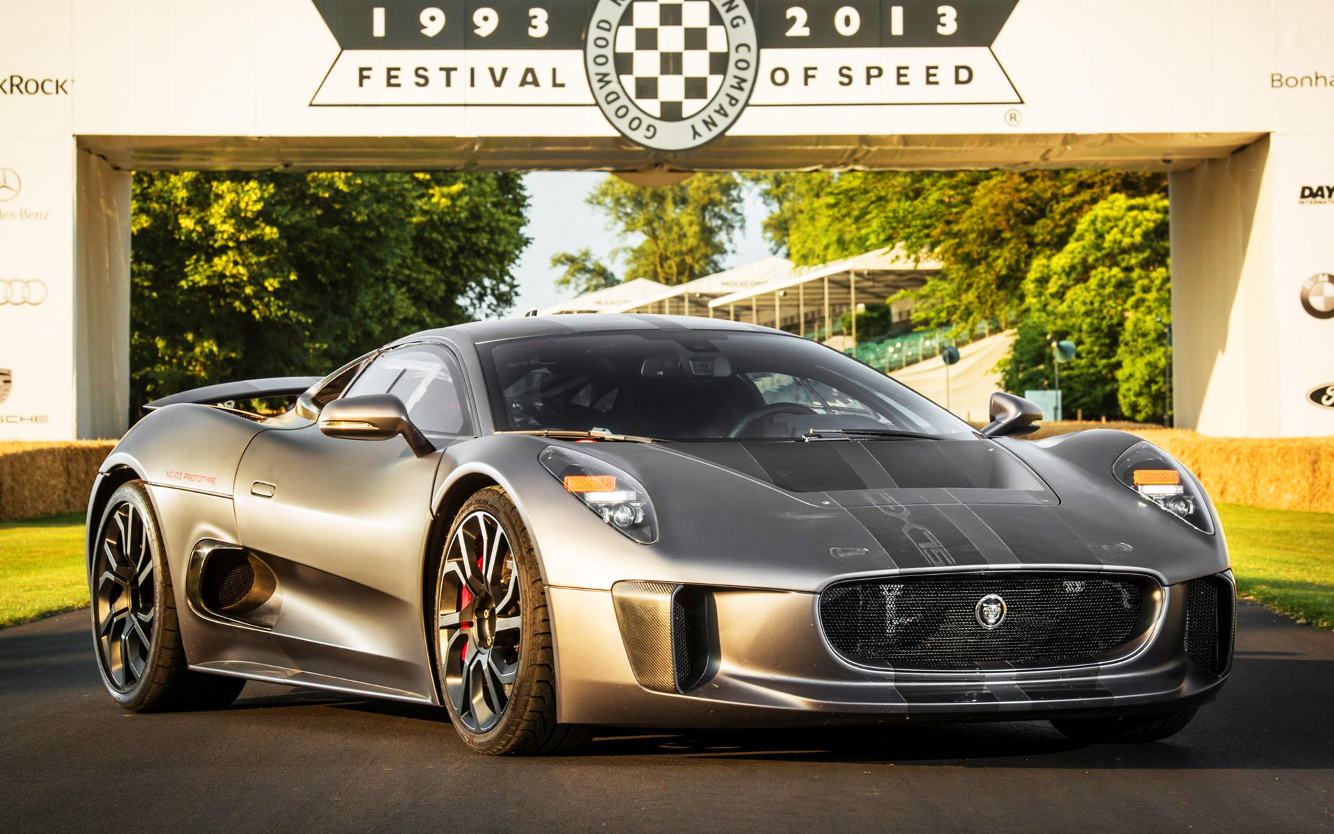 Jaguar C-X75 Wallpapers