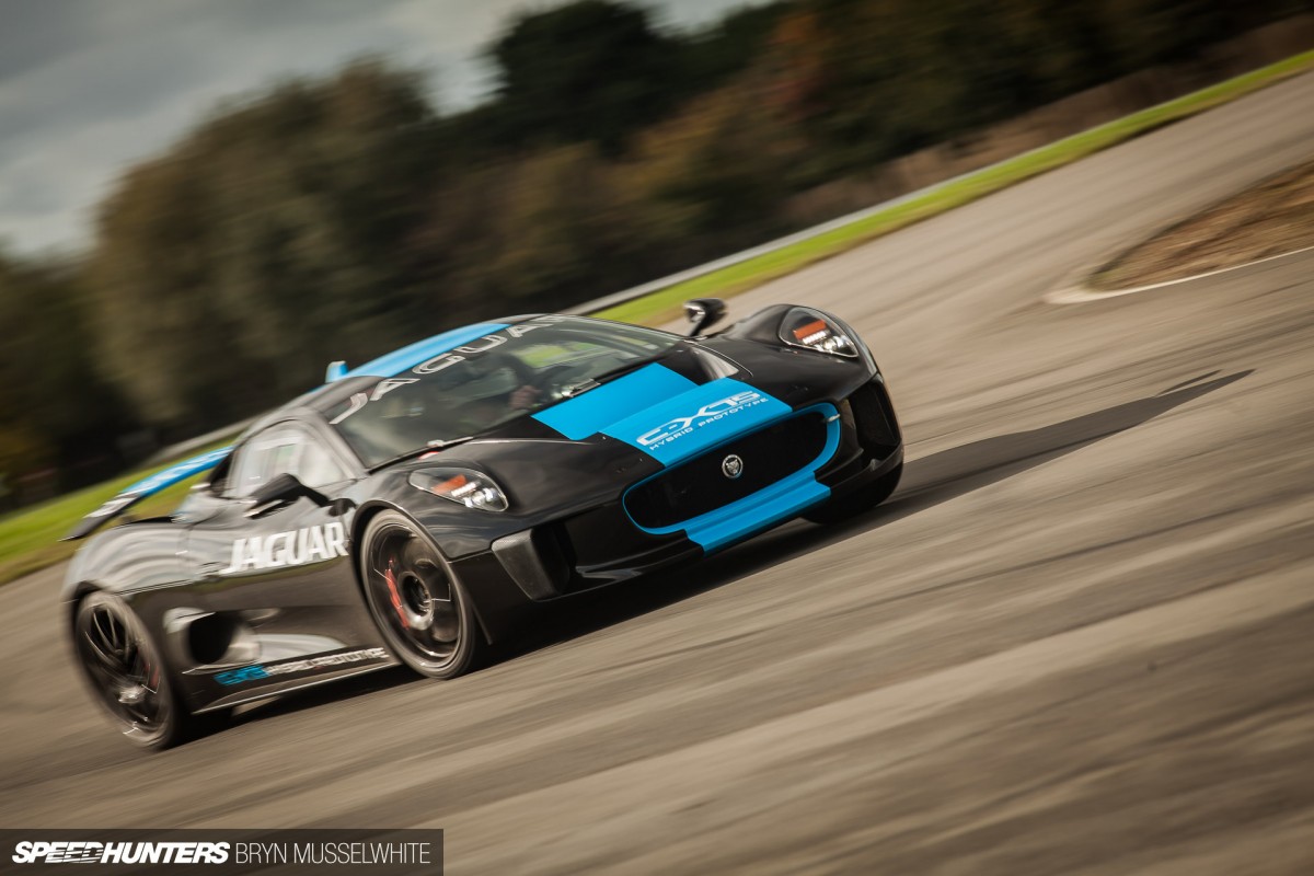 Jaguar C-X75 Wallpapers