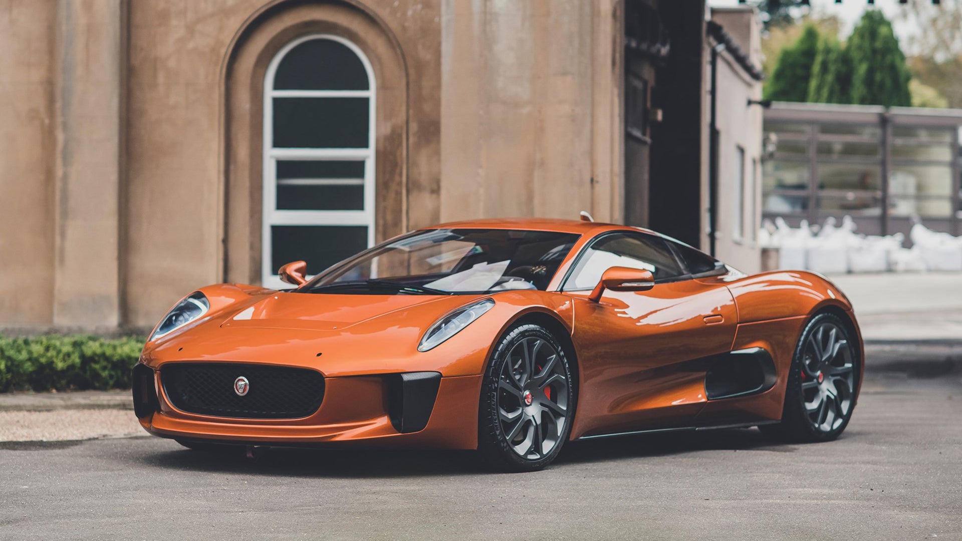 Jaguar C-X75 Wallpapers