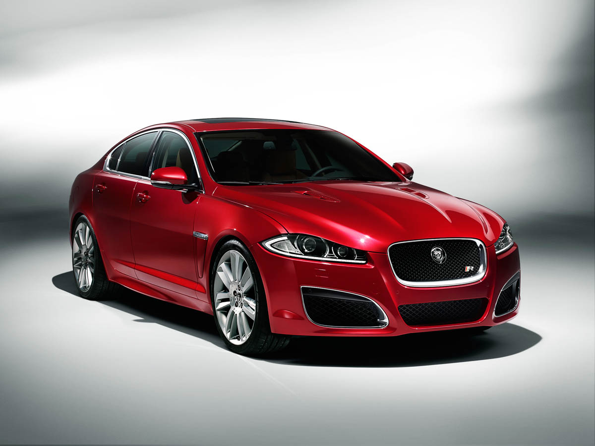 Jaguar C-Xf Wallpapers