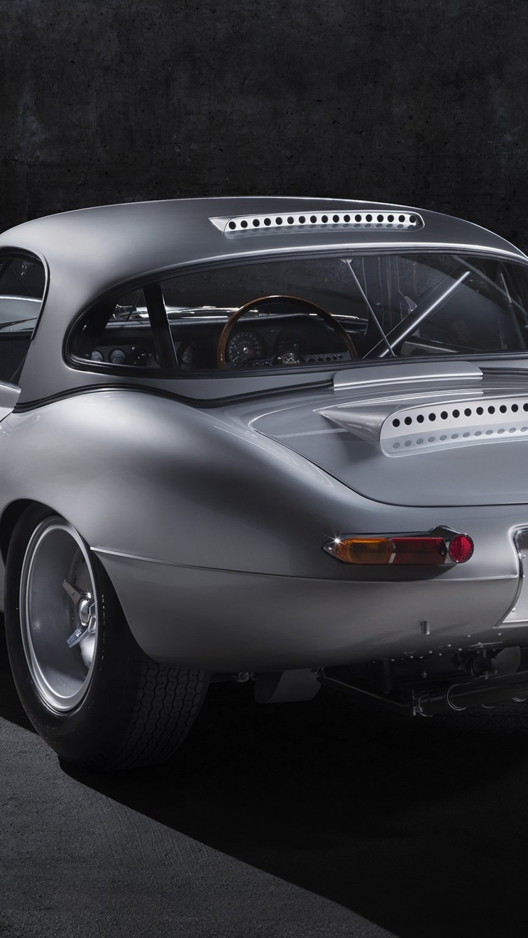 Jaguar E-Type Wallpapers