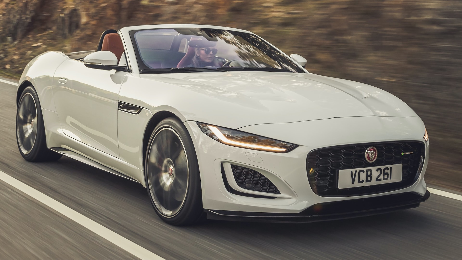 Jaguar F-Type P 450 Coupe R-Dynamic Wallpapers