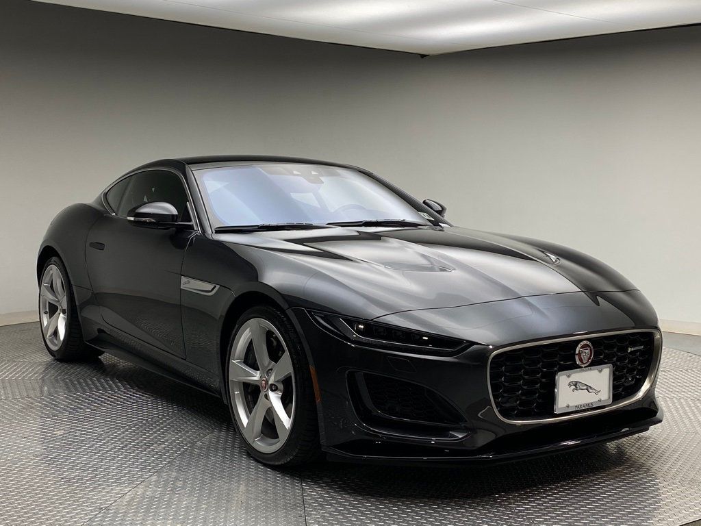 Jaguar F-Type P 450 Coupe R-Dynamic Wallpapers