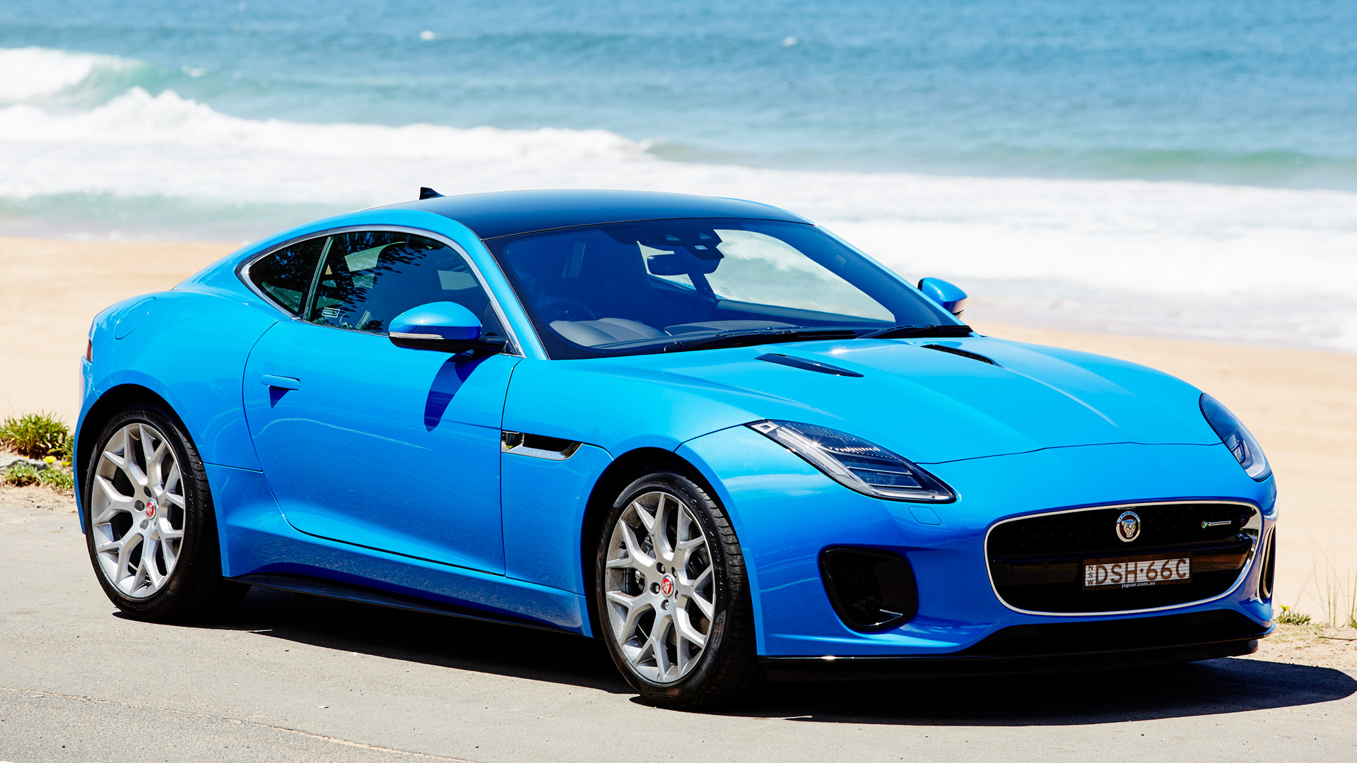 Jaguar F-Type R-Dynamic Wallpapers