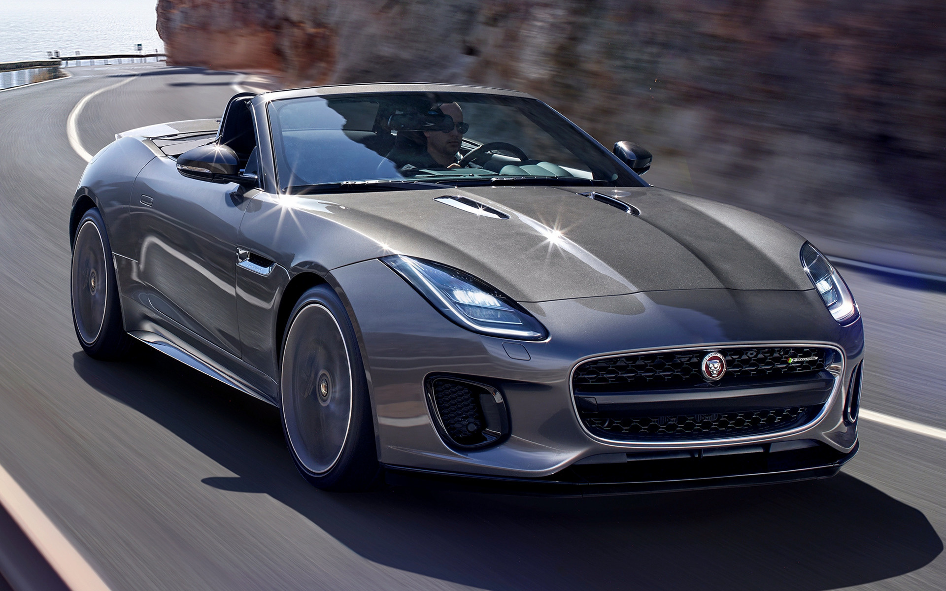 Jaguar F-Type R-Dynamic Wallpapers