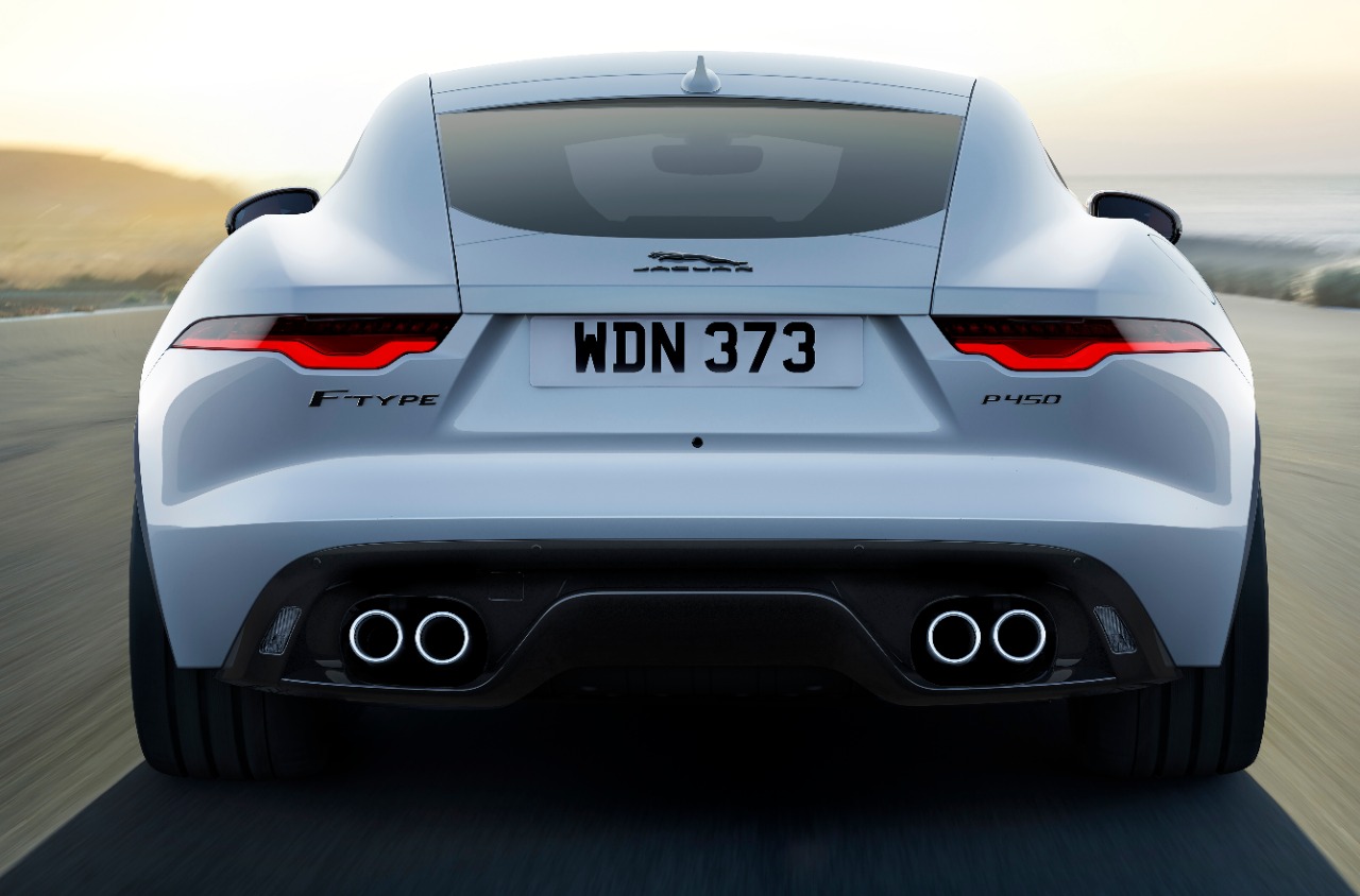 Jaguar F-Type R-Dynamic Wallpapers