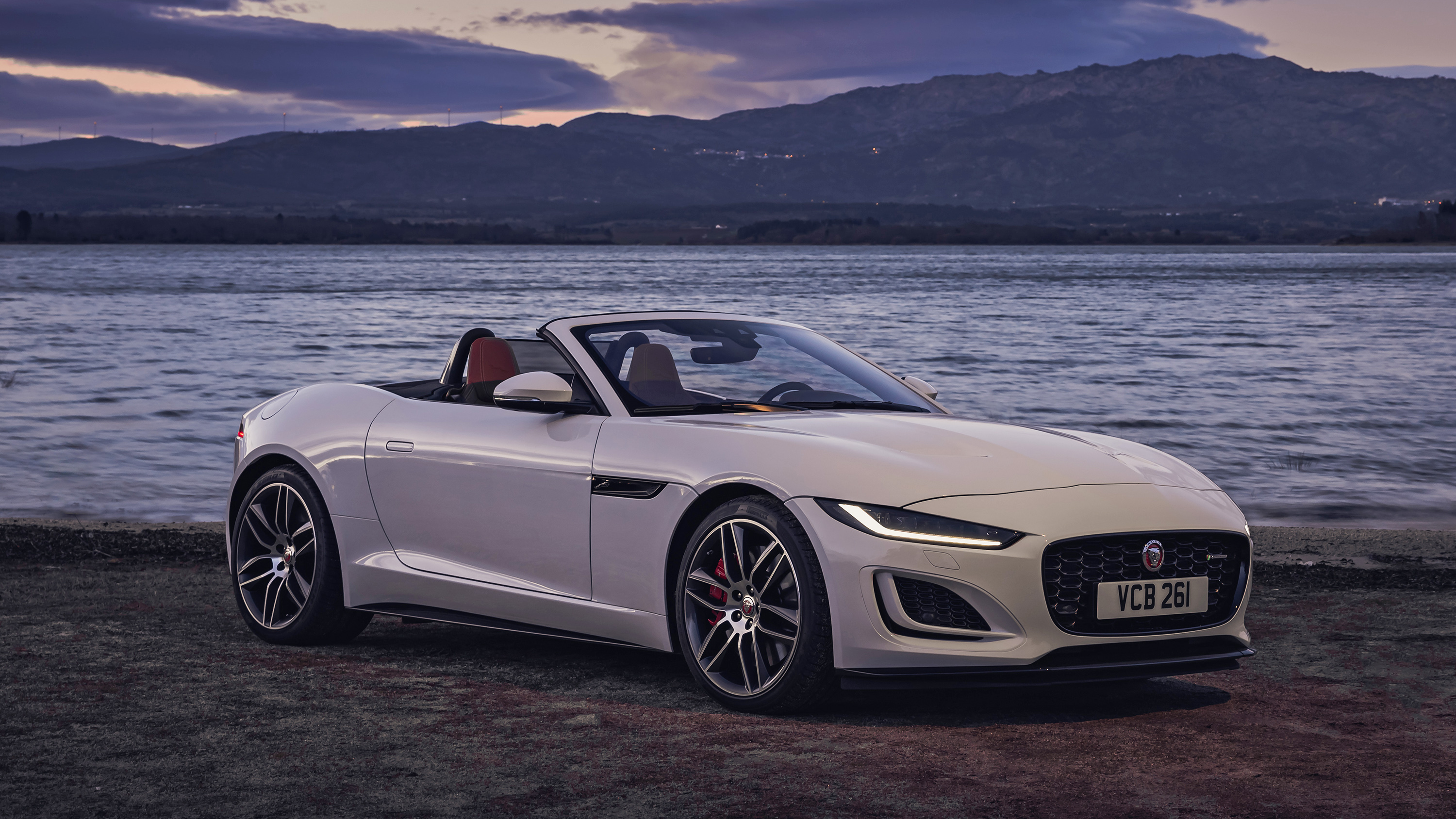 Jaguar F-Type V8 S Wallpapers