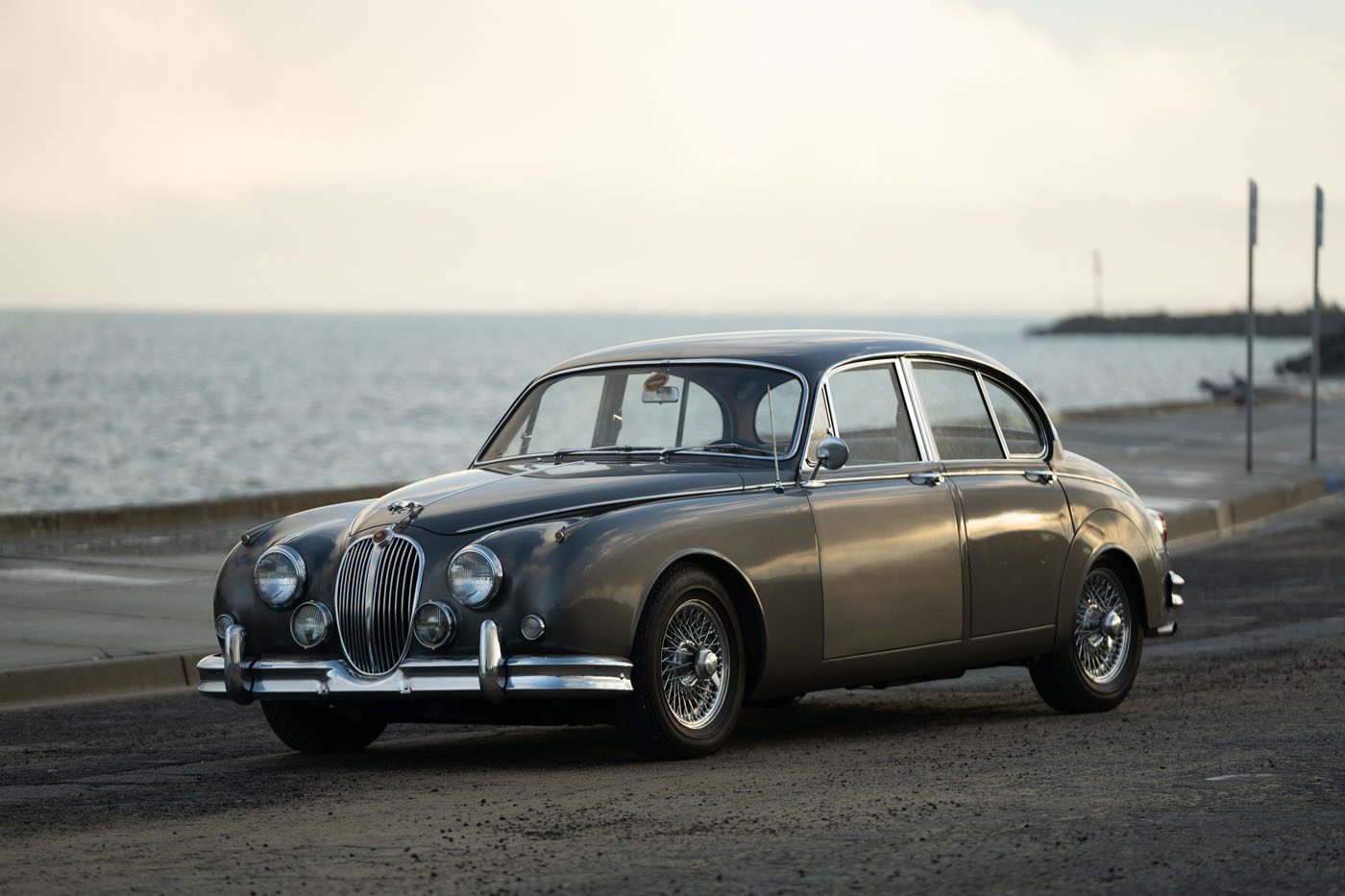 Jaguar Mk 2 Wallpapers