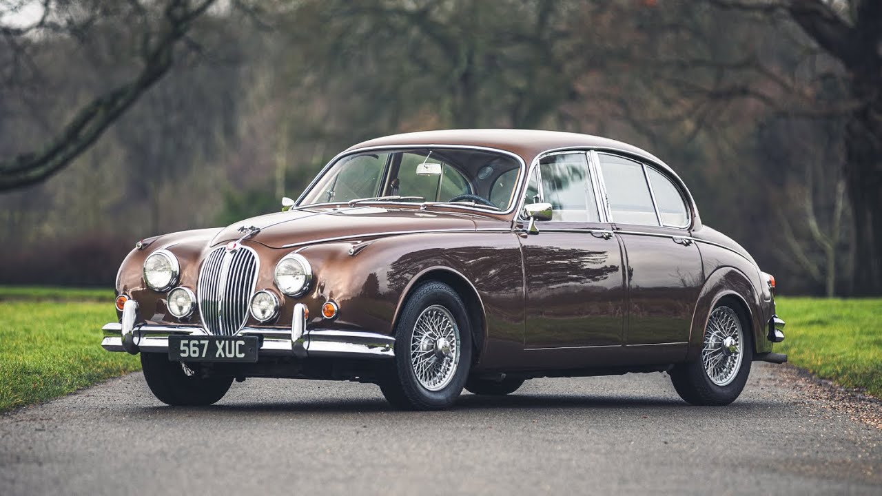 Jaguar MK II 3 8