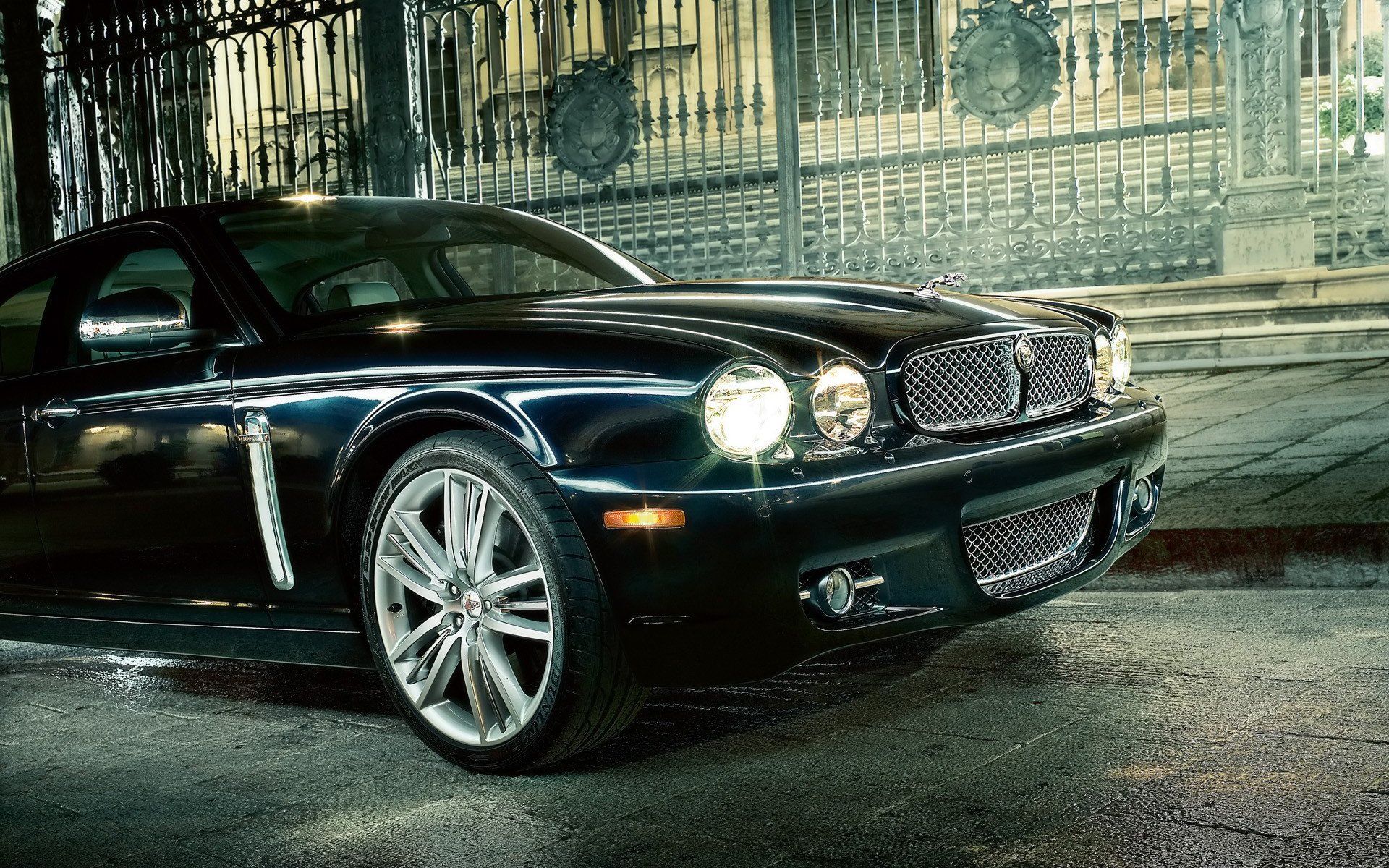 Jaguar X-Type Wallpapers