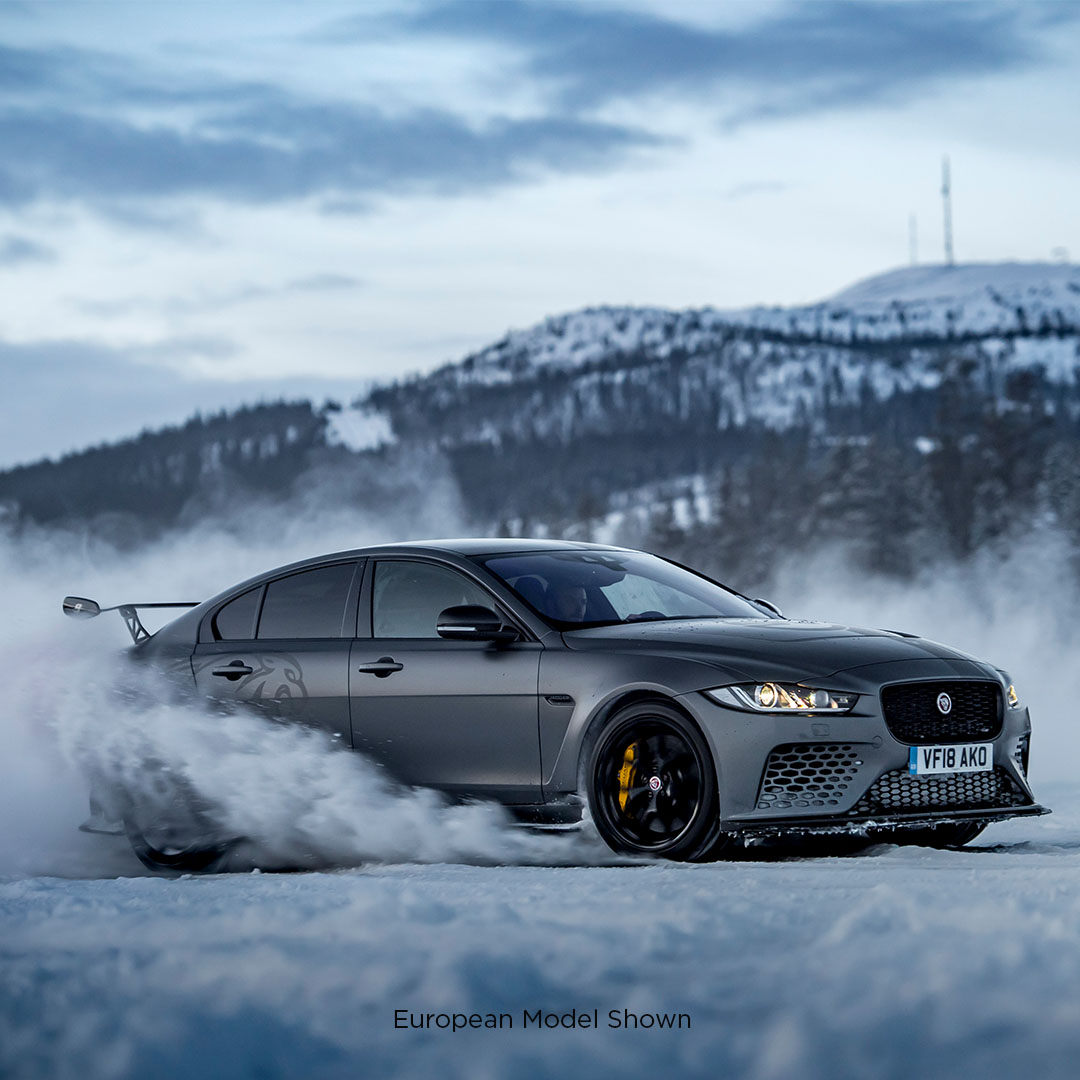 Jaguar Xe Project 8 Wallpapers